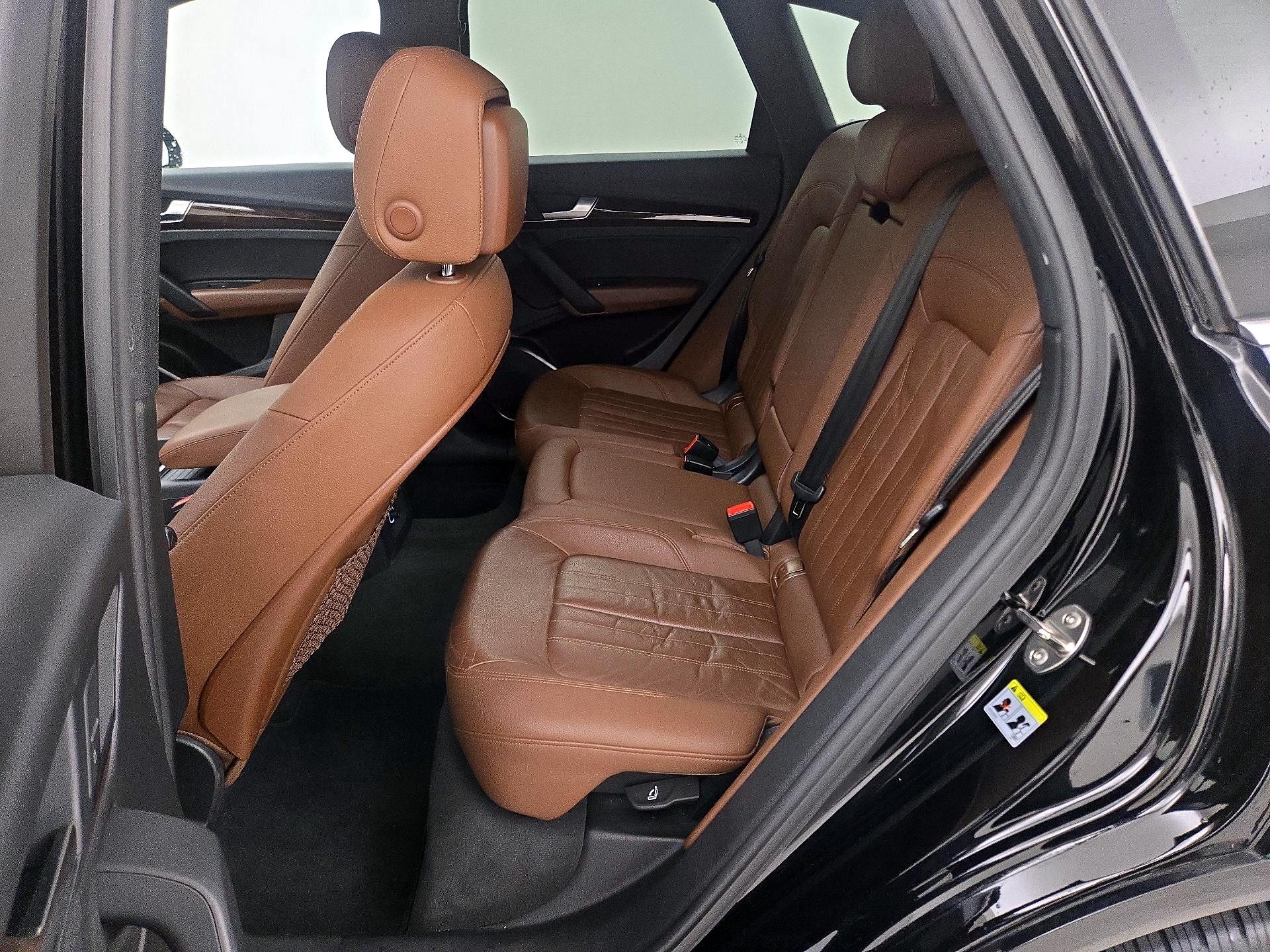 Thumbnail: 2020 Audi Q5 - 20