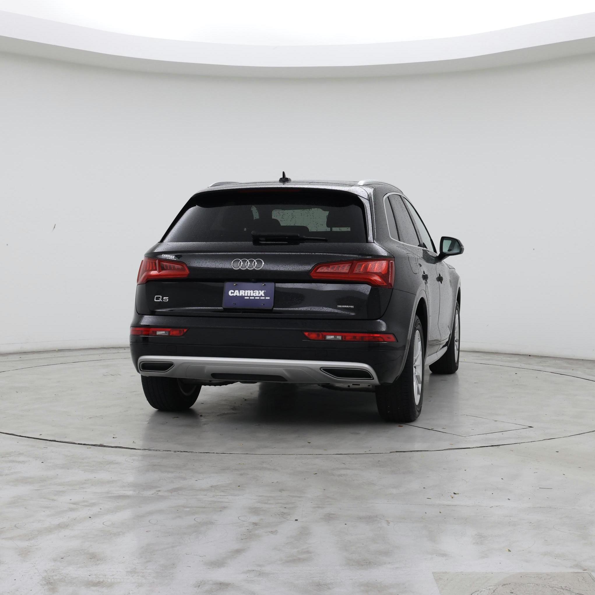 Thumbnail: 2020 Audi Q5 - 6