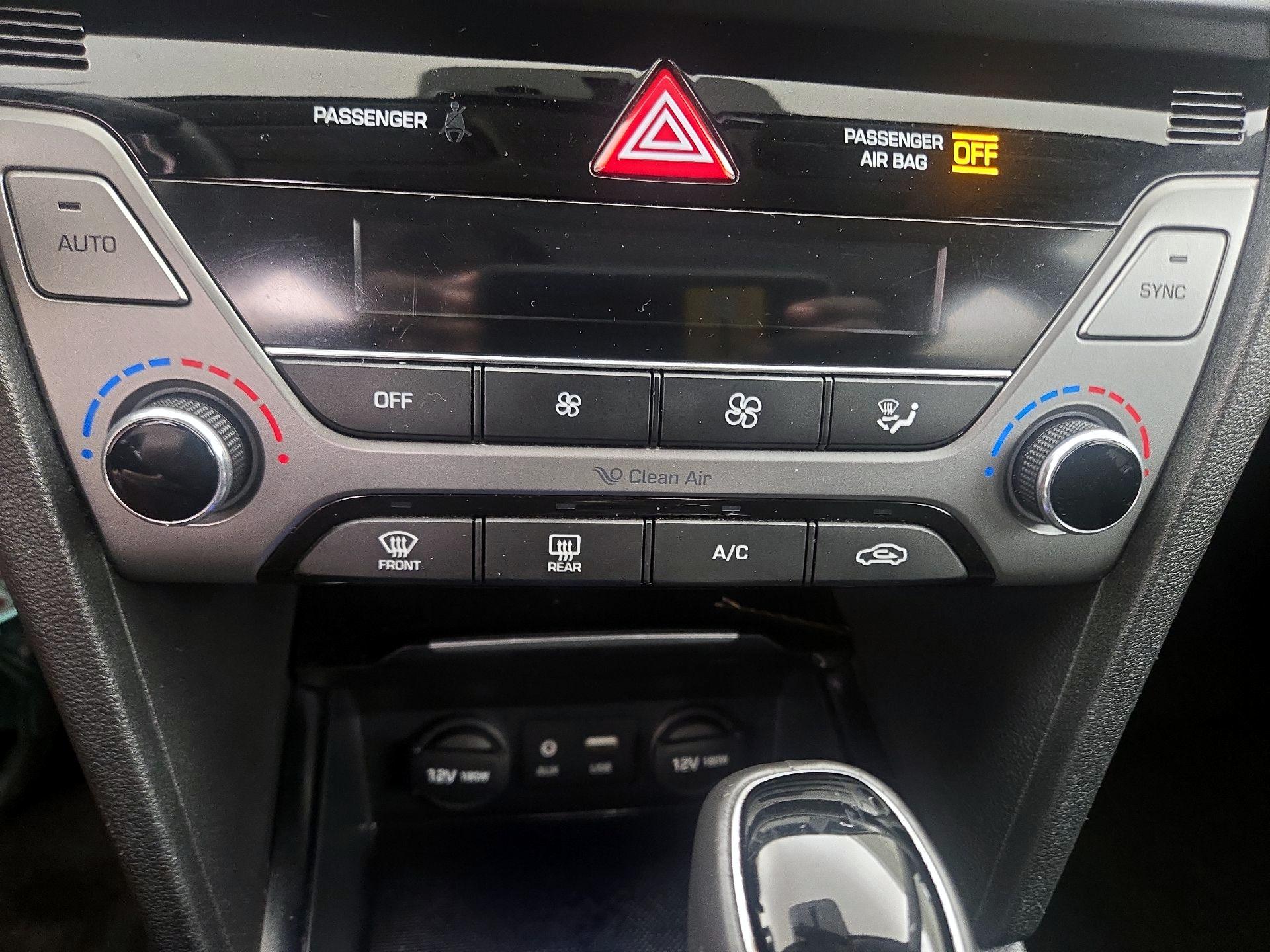 Thumbnail: 2017 Hyundai Elantra - 16