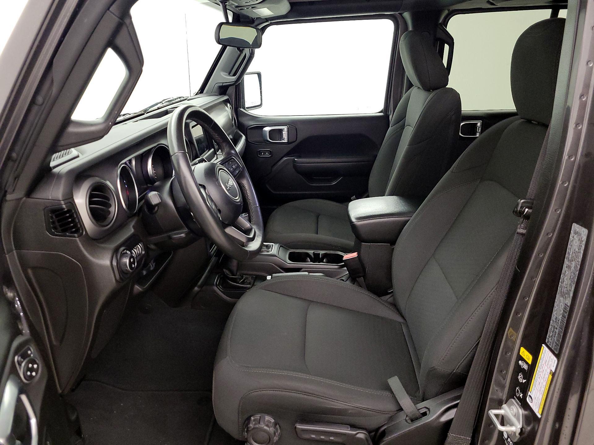 Thumbnail: 2022 Jeep Gladiator - 11