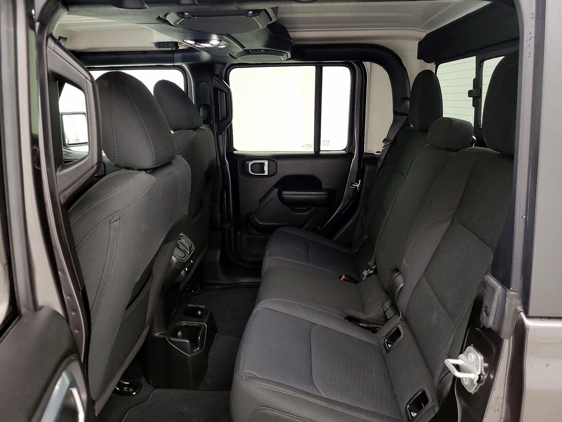 Thumbnail: 2022 Jeep Gladiator - 20