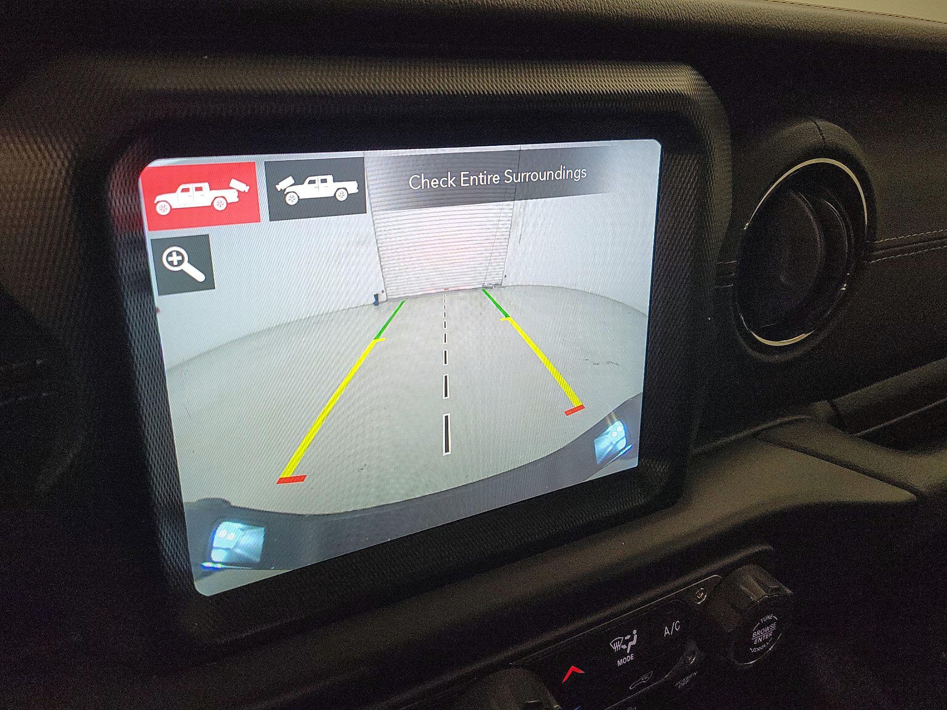 Thumbnail: 2022 Jeep Gladiator - 15