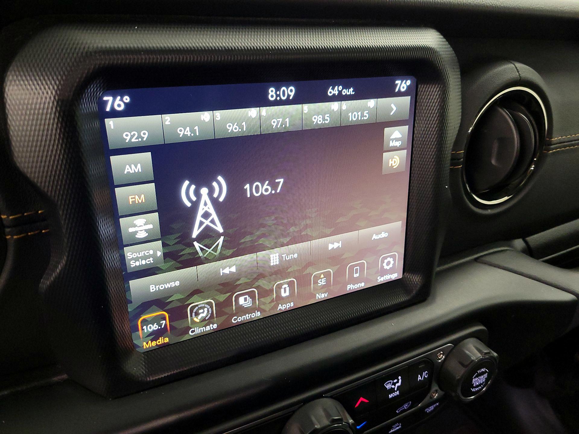 Thumbnail: 2022 Jeep Gladiator - 16