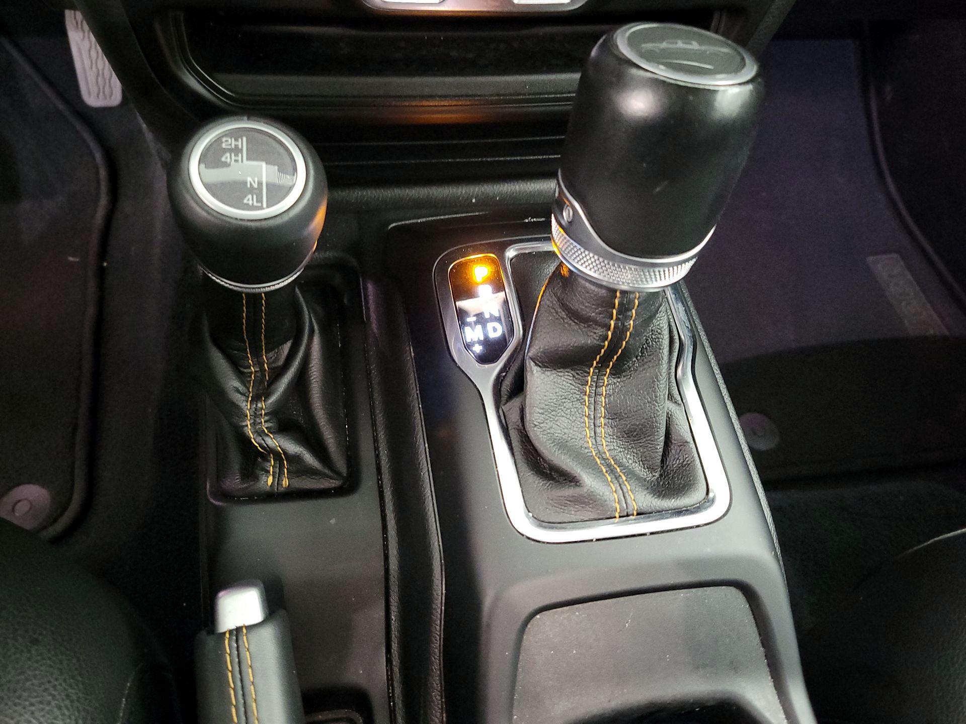 Thumbnail: 2022 Jeep Gladiator - 18