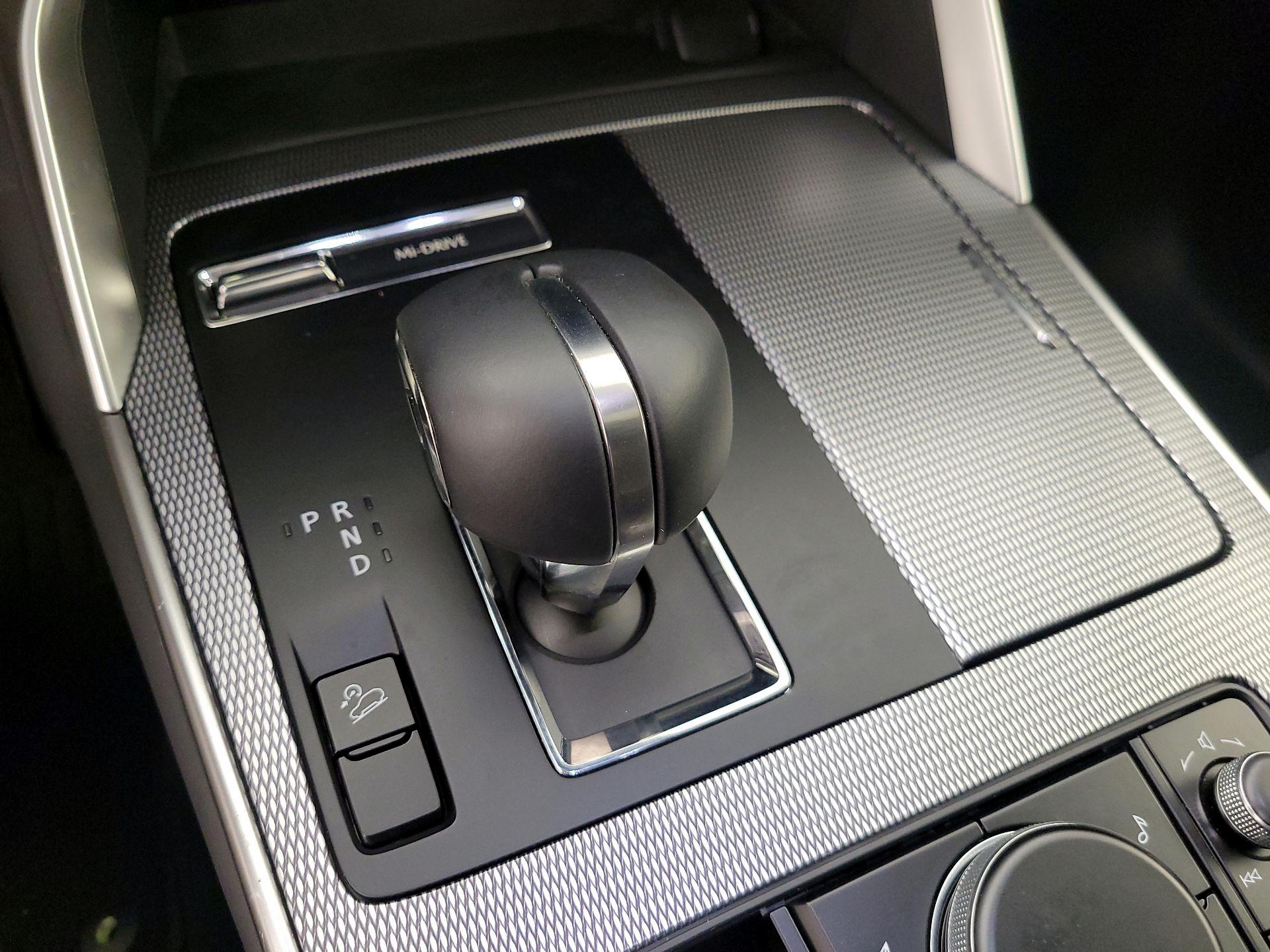 Thumbnail: 2024 Mazda CX-90 - 18