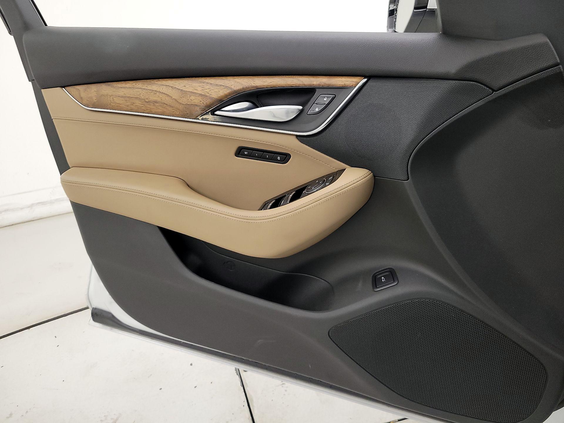 Thumbnail: 2021 Cadillac CT5 - 12