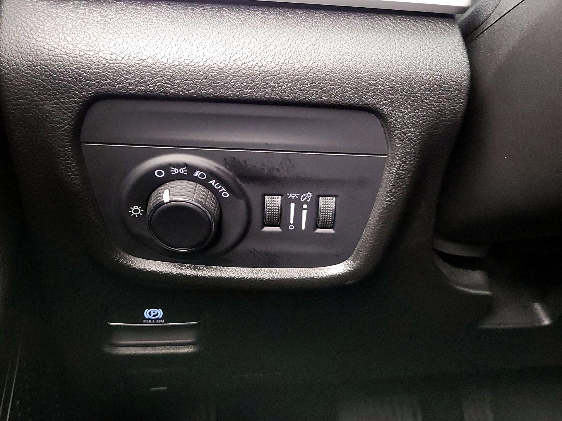 Thumbnail: 2023 Jeep Grand Cherokee - 13