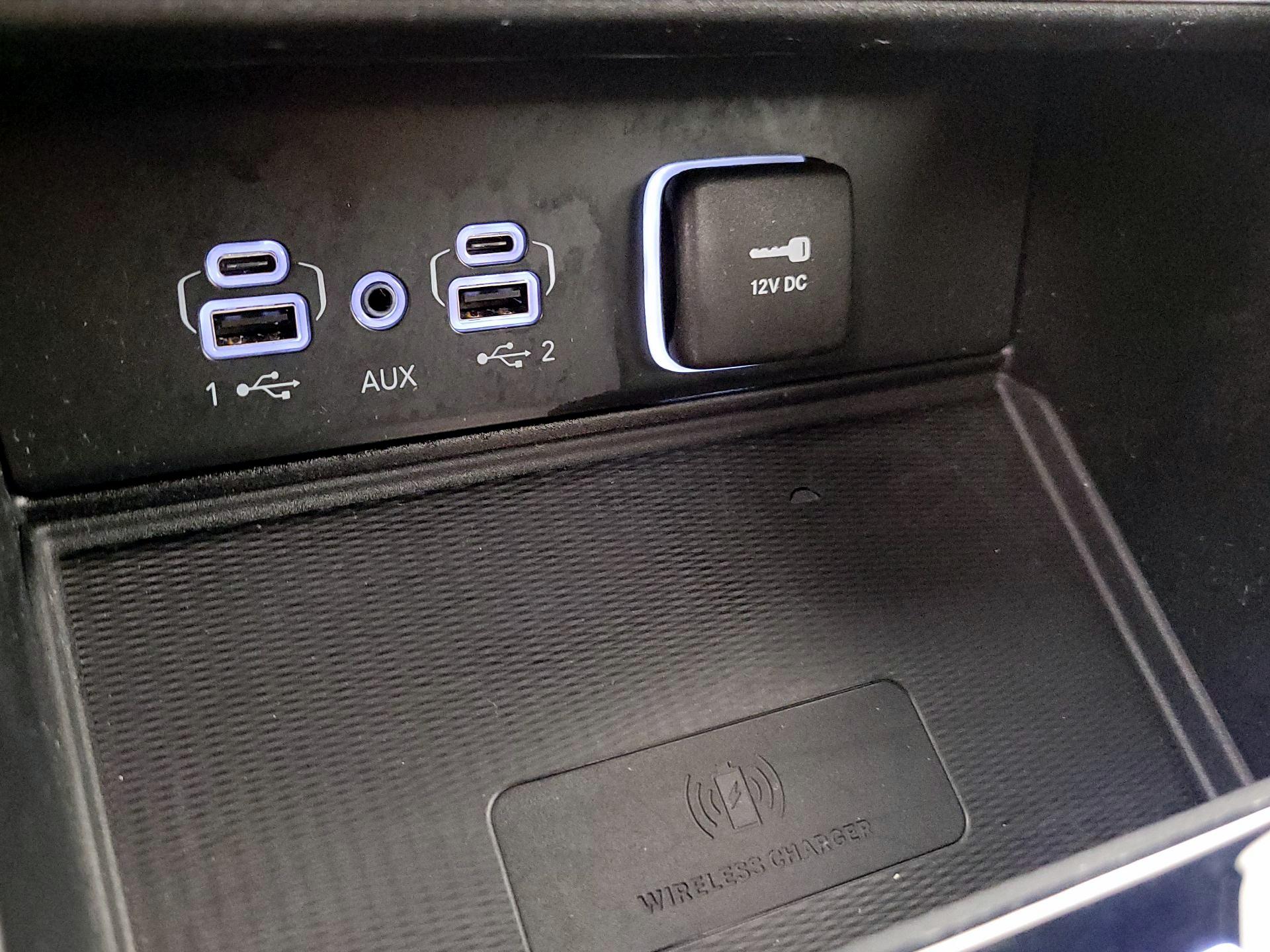 Thumbnail: 2023 Jeep Grand Cherokee - 18