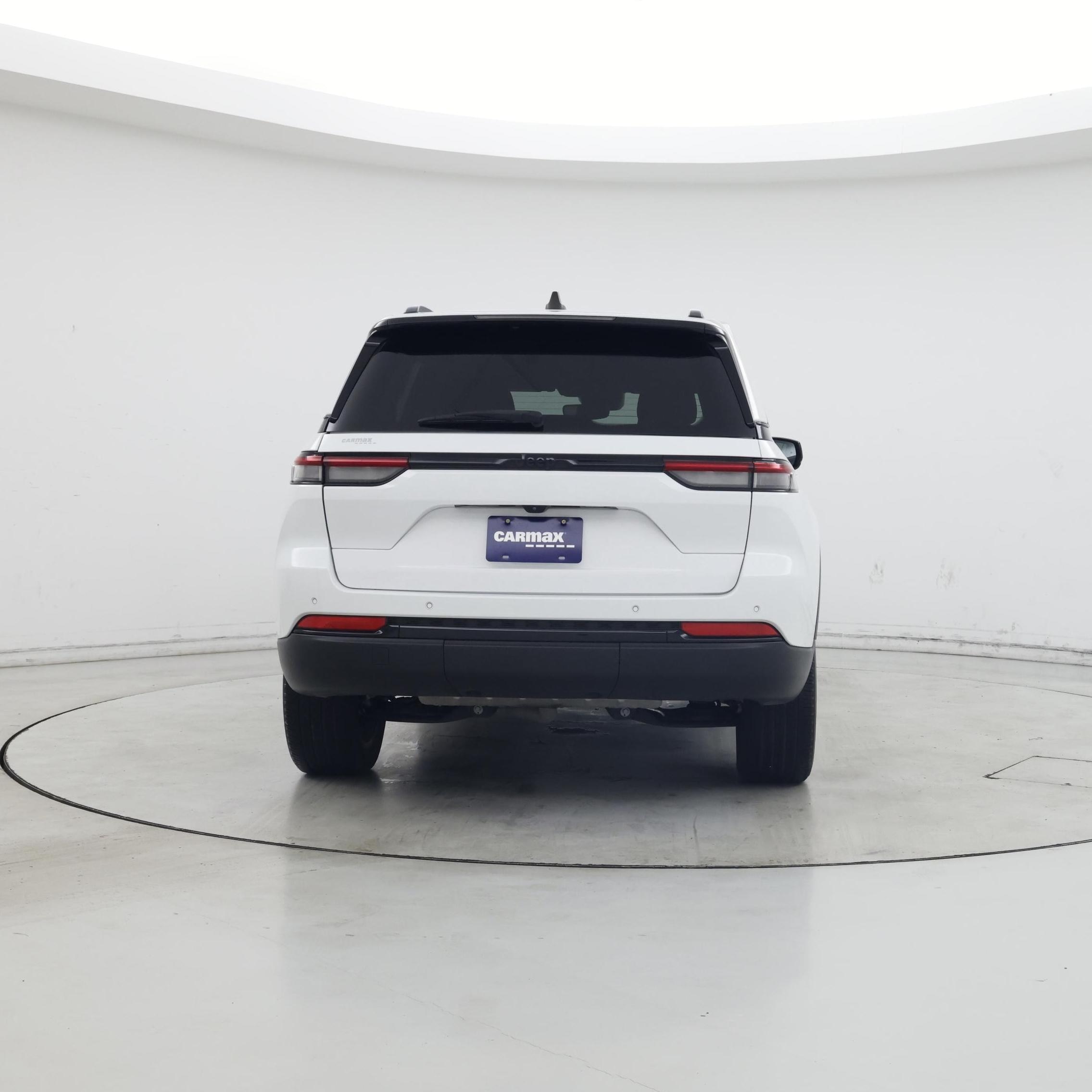 Thumbnail: 2023 Jeep Grand Cherokee - 6