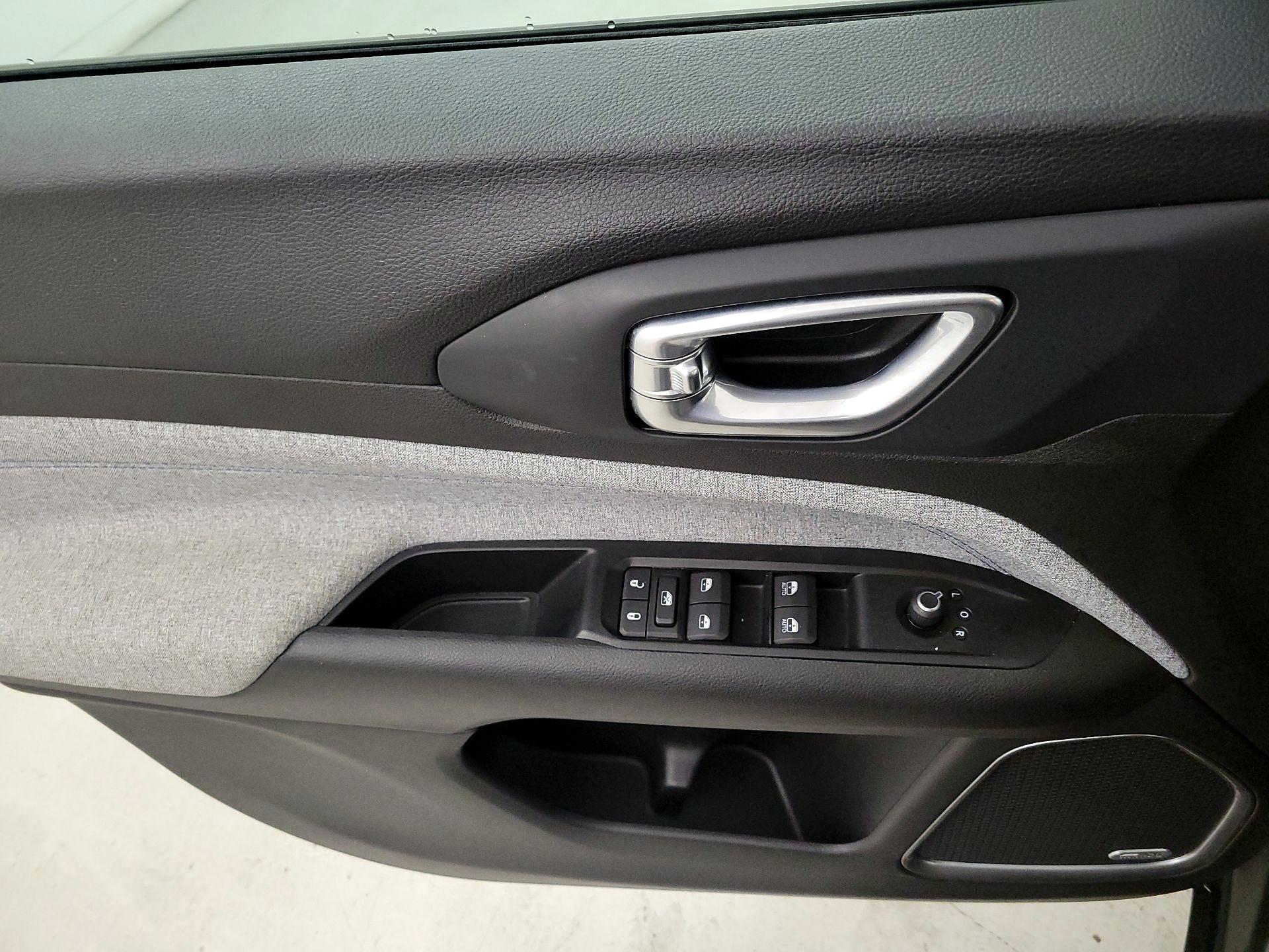 Thumbnail: 2022 Jeep Compass - 12