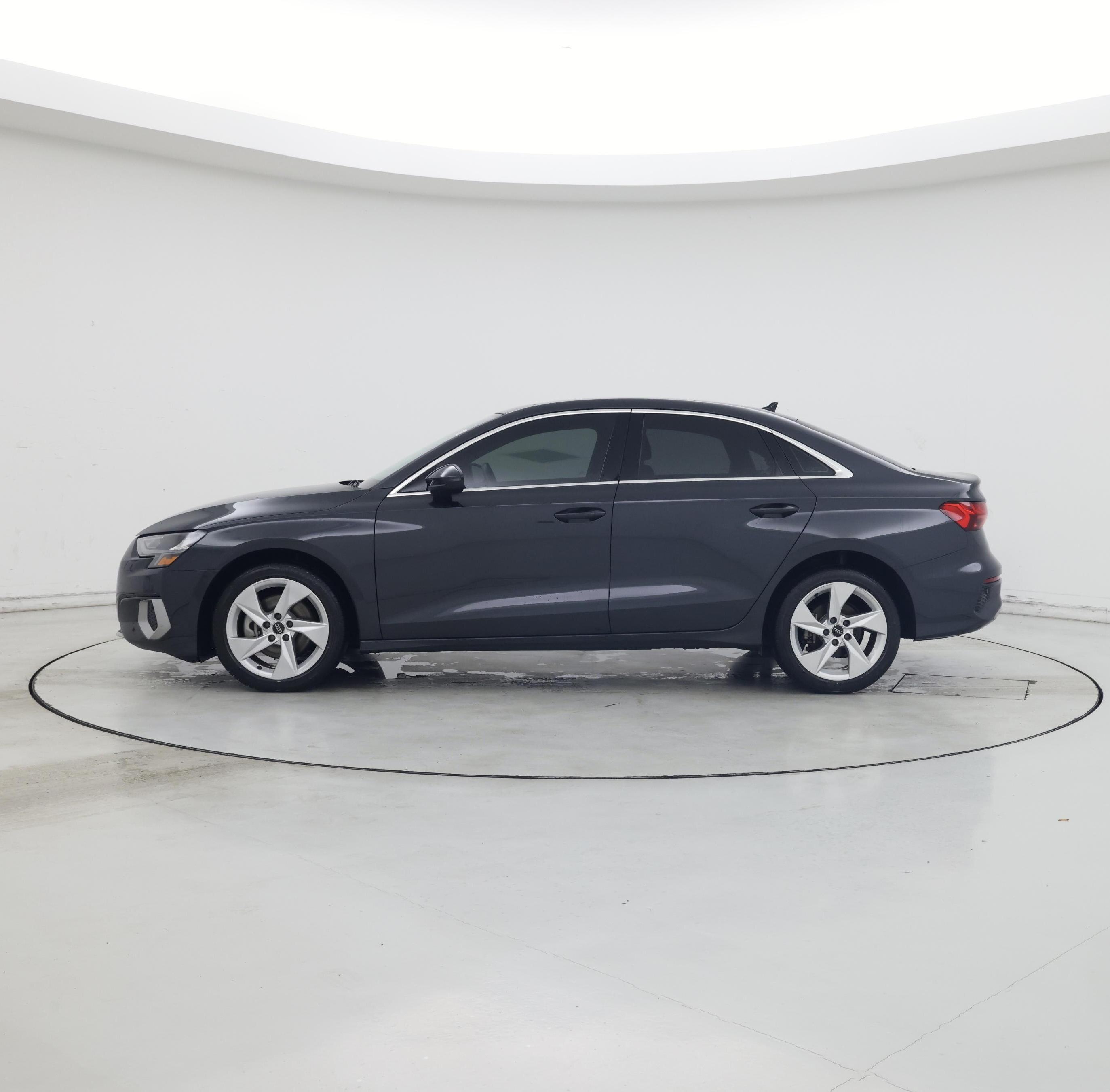 Thumbnail: 2022 Audi A3 - 3