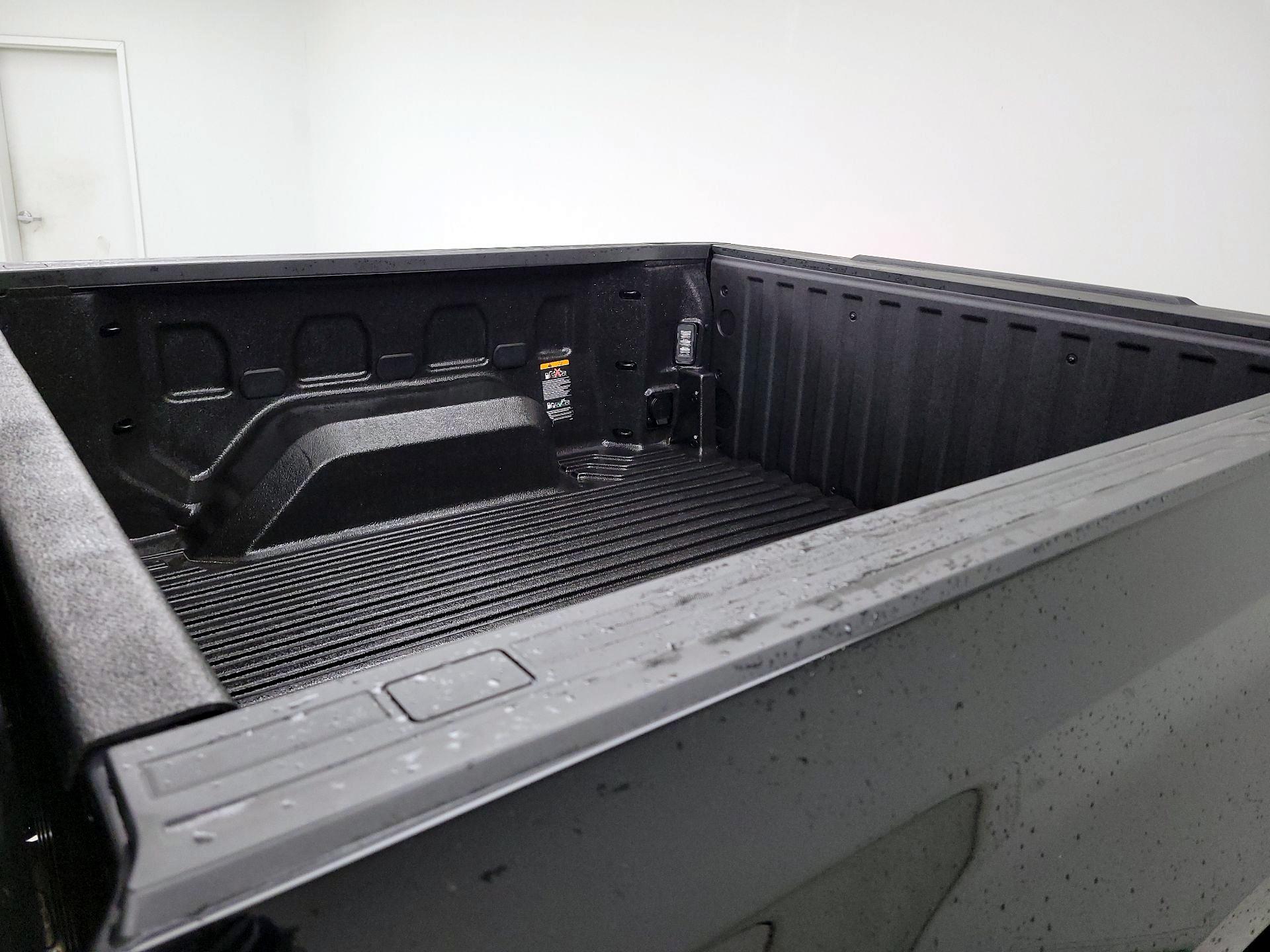 Thumbnail: 2022 Chevrolet Silverado 1500 - 20