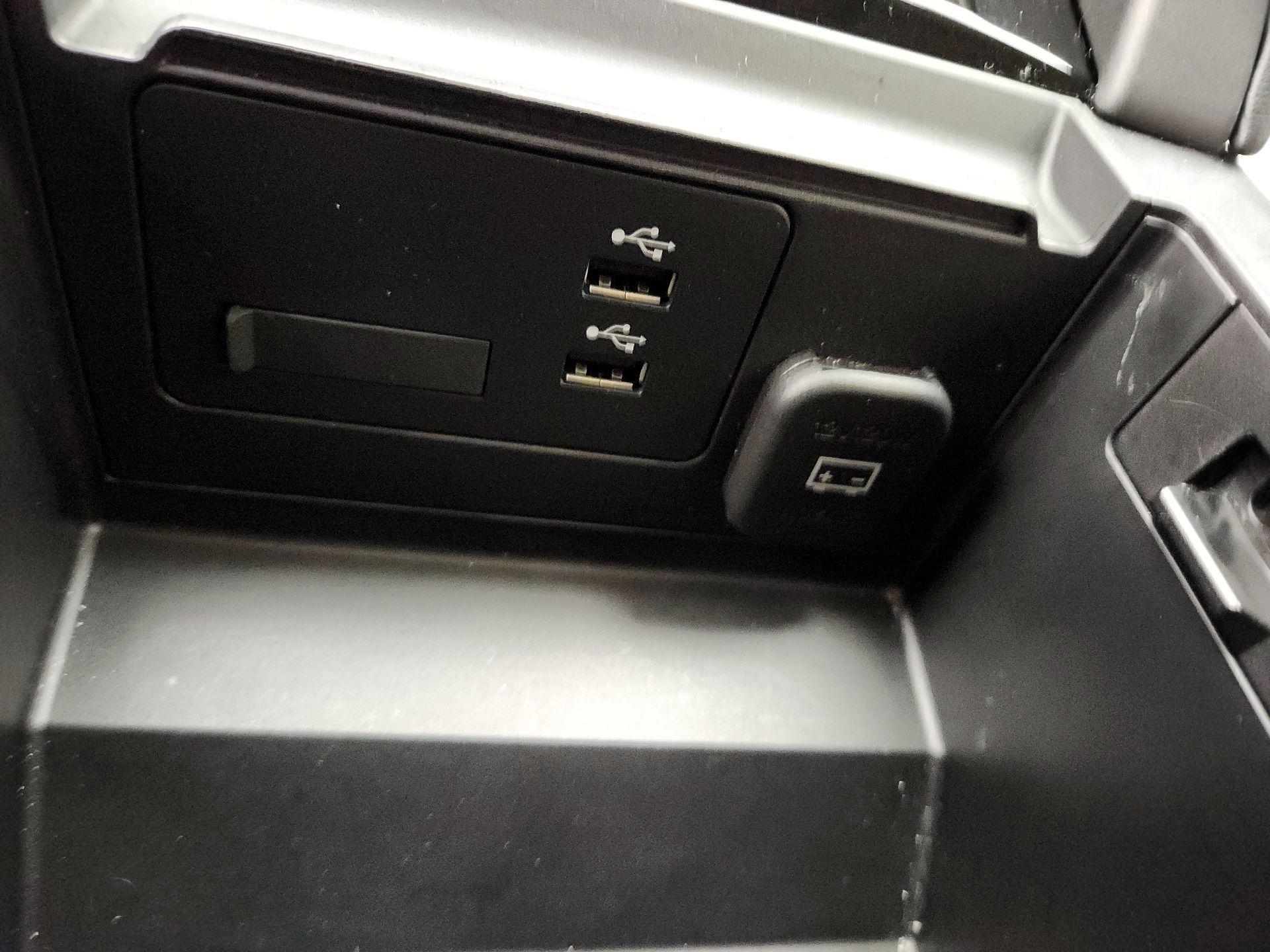 Thumbnail: 2023 Mazda Mazda3 - 19