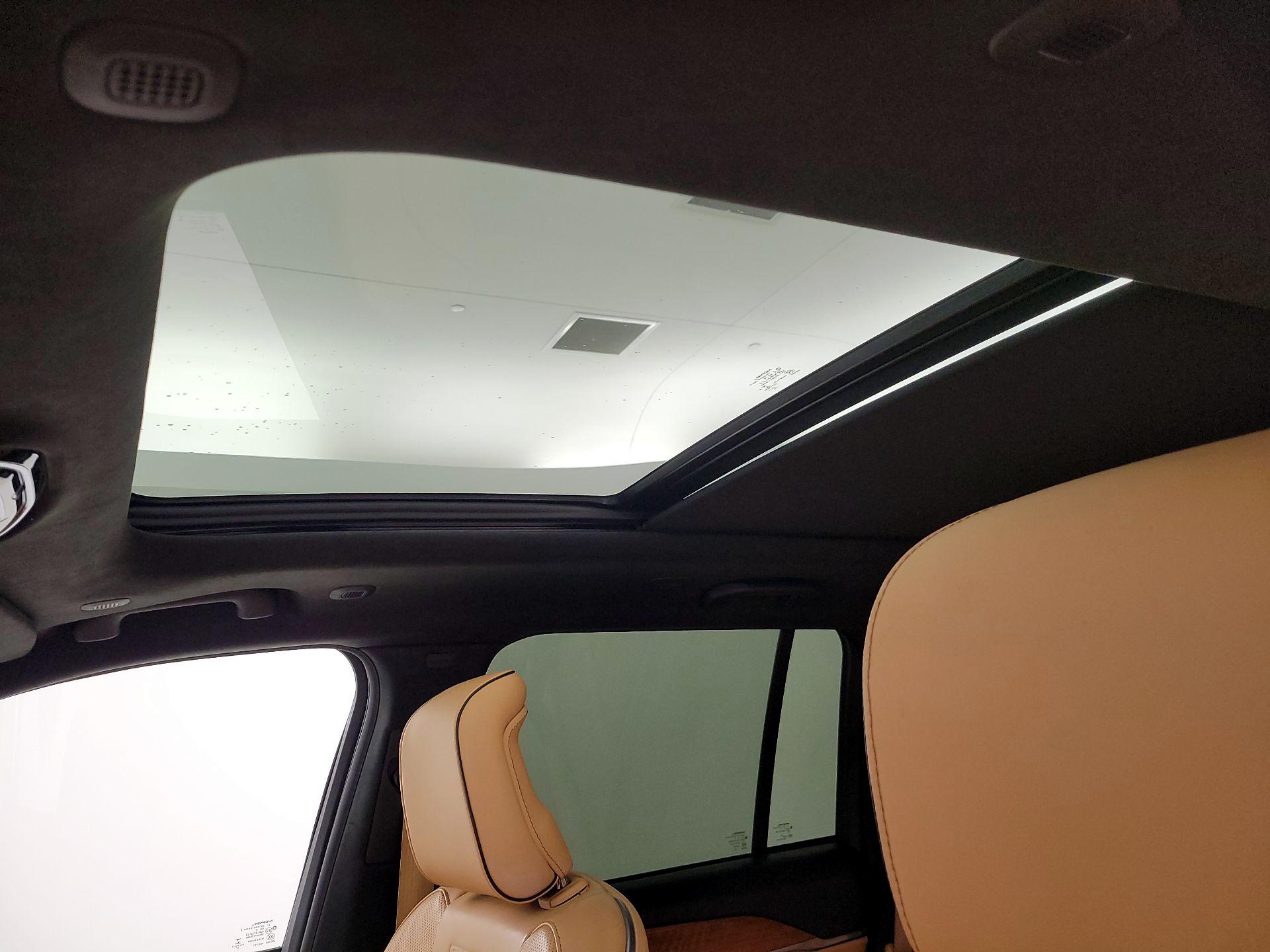 Thumbnail: 2023 Jeep Grand Cherokee - 20