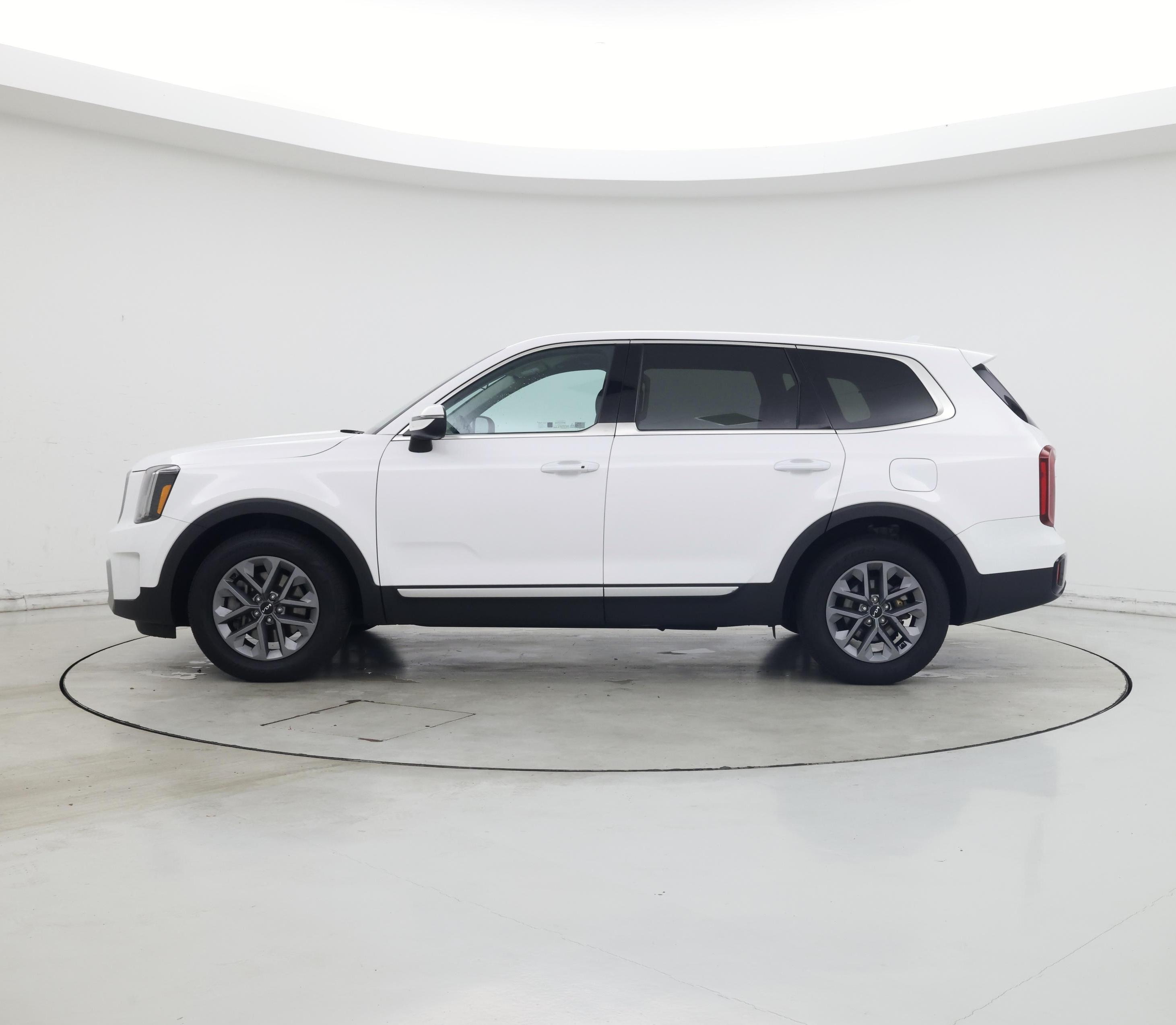 Thumbnail: 2023 Kia Telluride - 3