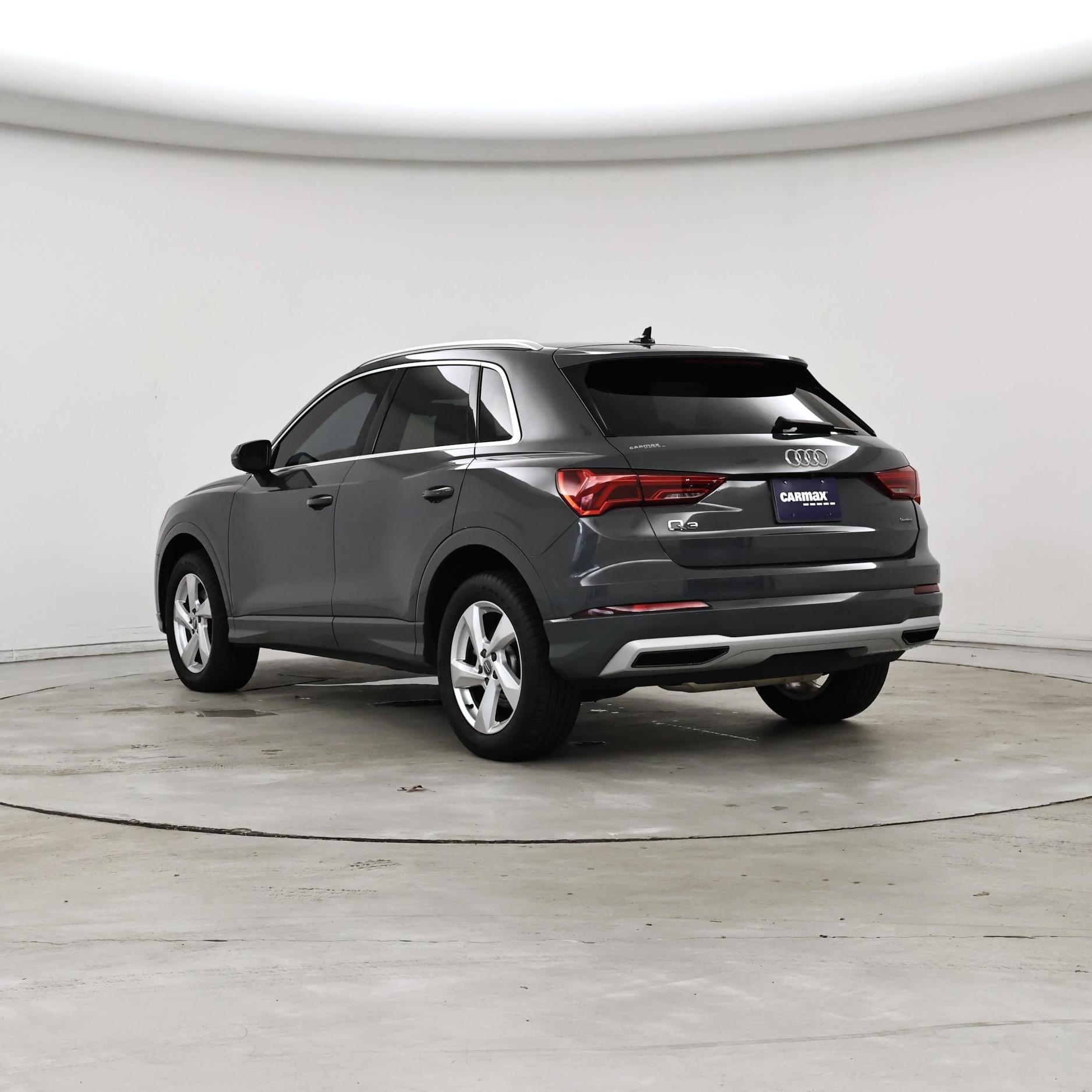 Thumbnail: 2020 Audi Q3 - 2