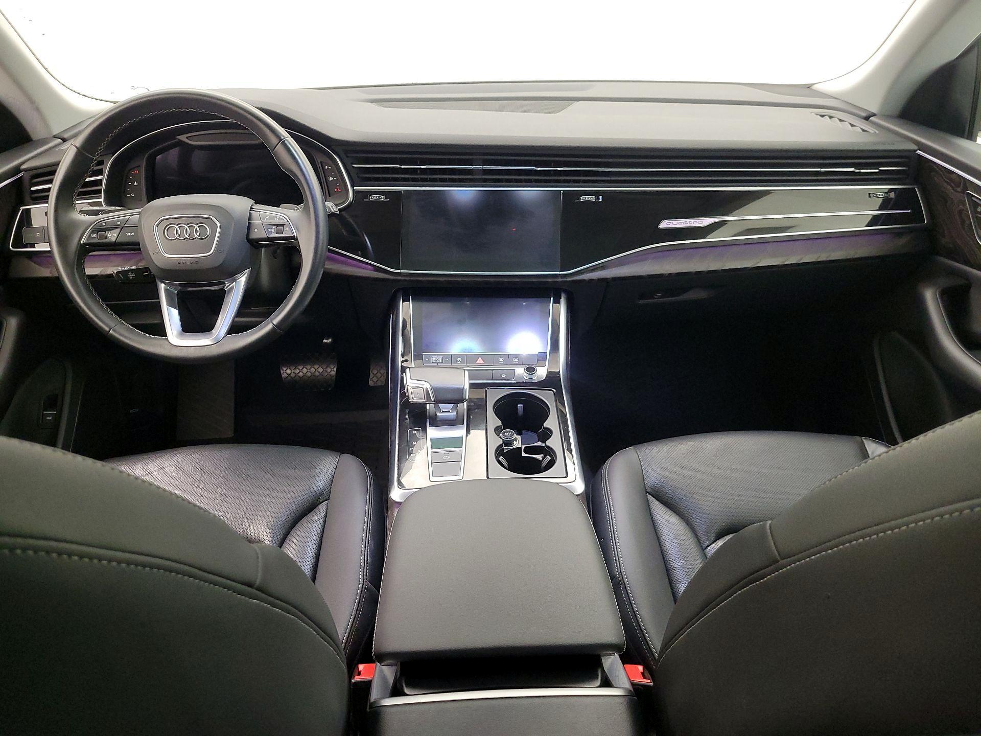 Thumbnail: 2022 Audi Q8 - 9