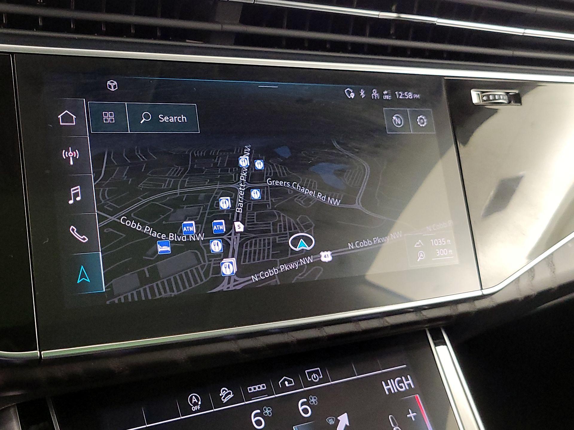 Thumbnail: 2022 Audi Q8 - 14