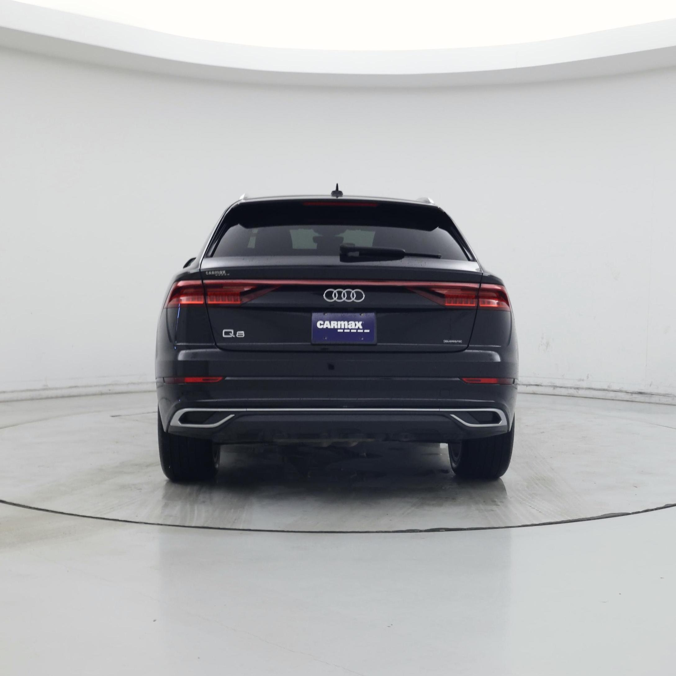 Thumbnail: 2022 Audi Q8 - 6