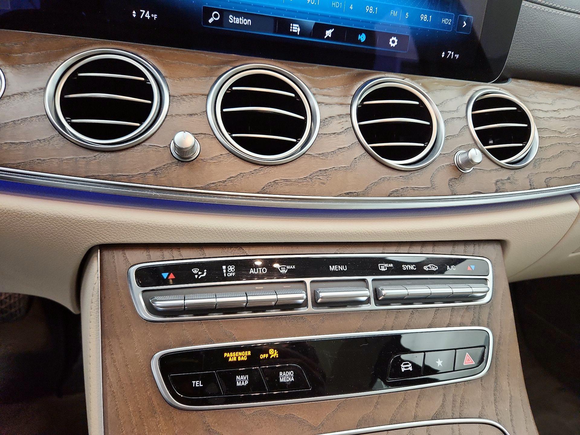 Thumbnail: 2021 Mercedes-Benz E-Class - 17