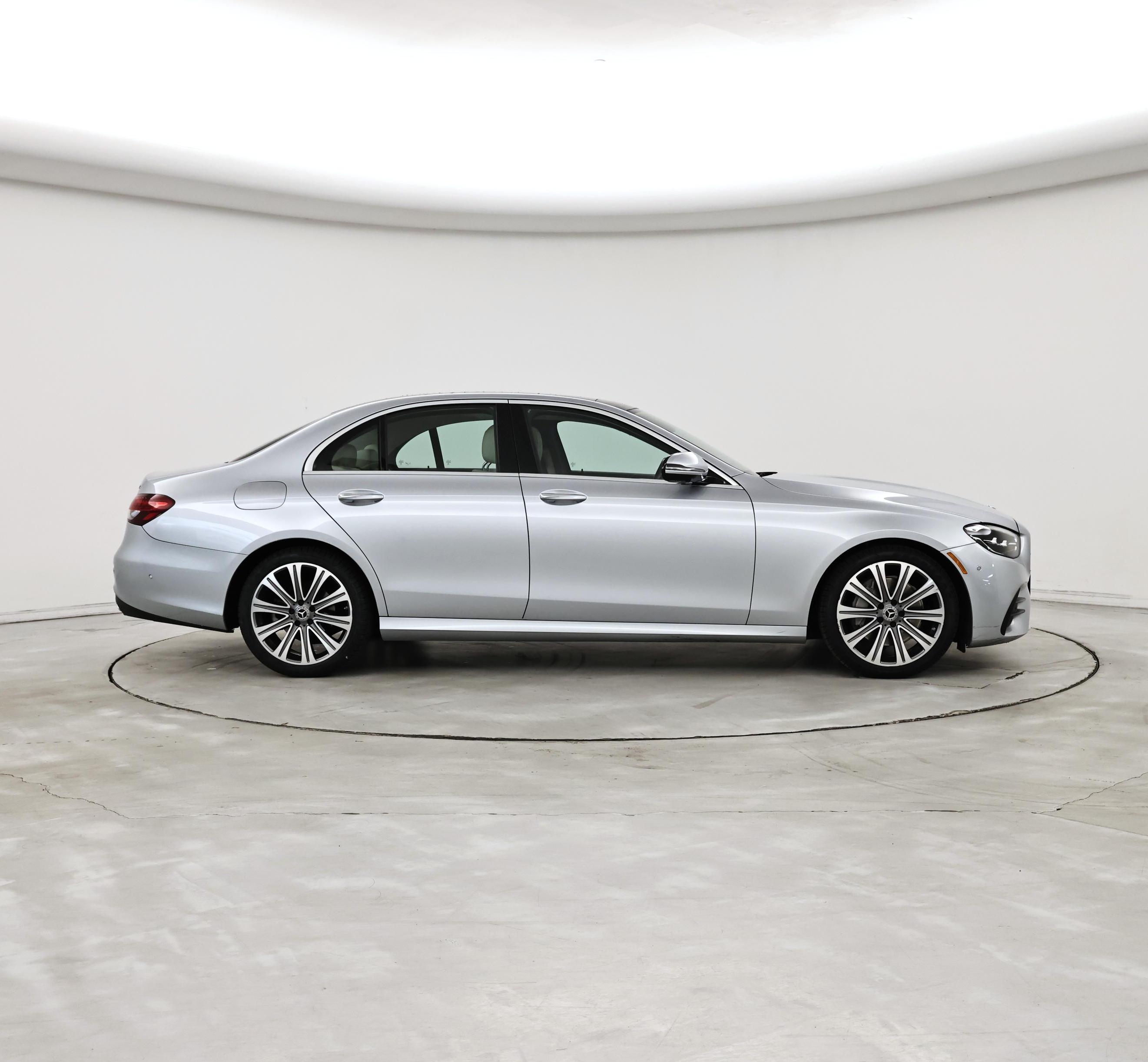 Thumbnail: 2021 Mercedes-Benz E-Class - 7