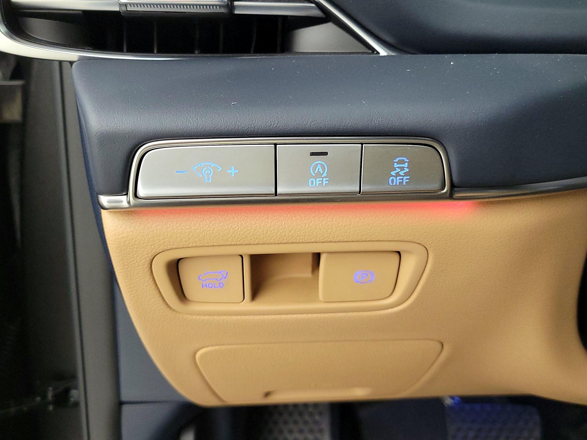 Thumbnail: 2024 Genesis GV80 - 13