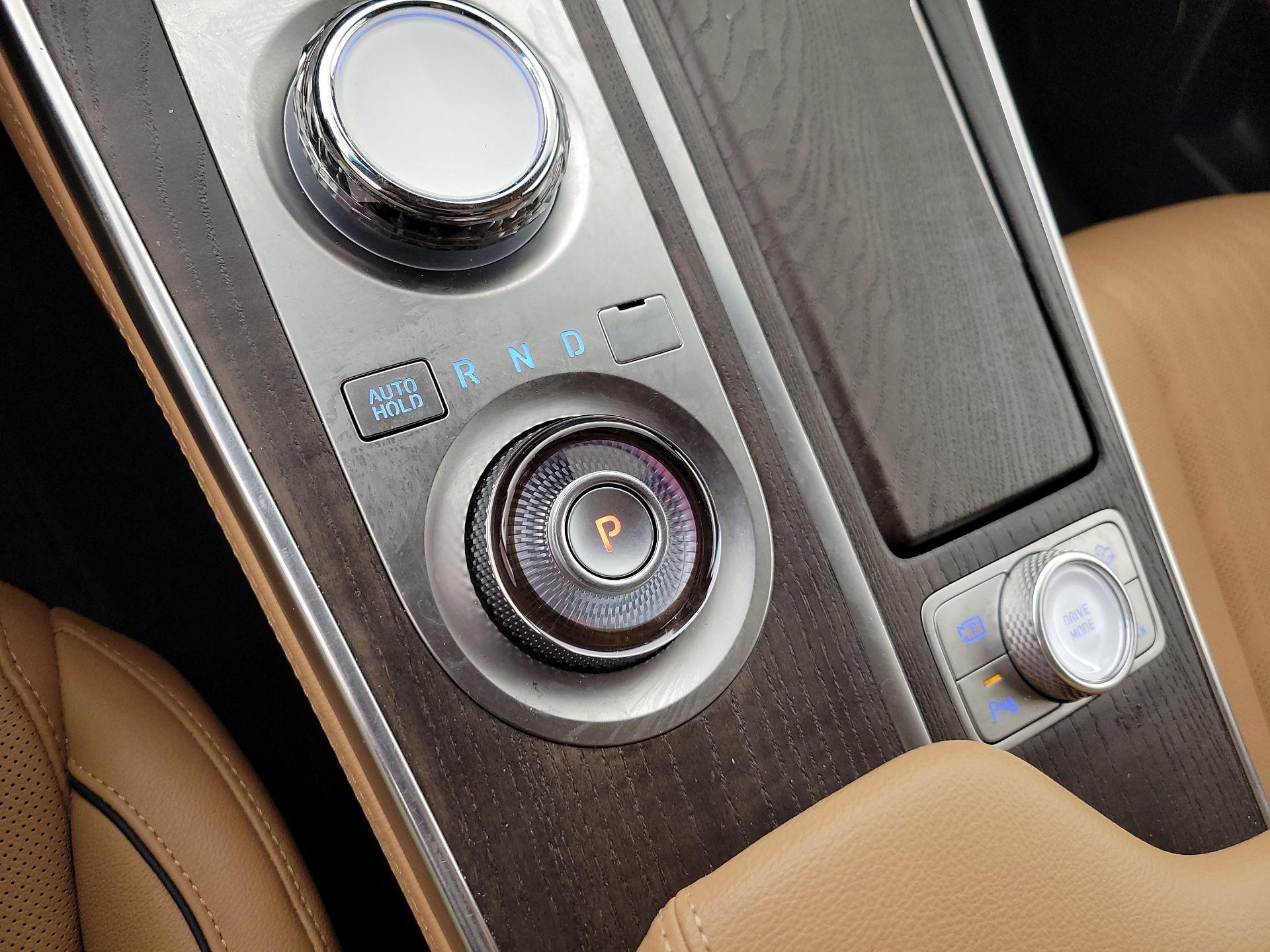 Thumbnail: 2024 Genesis GV80 - 18