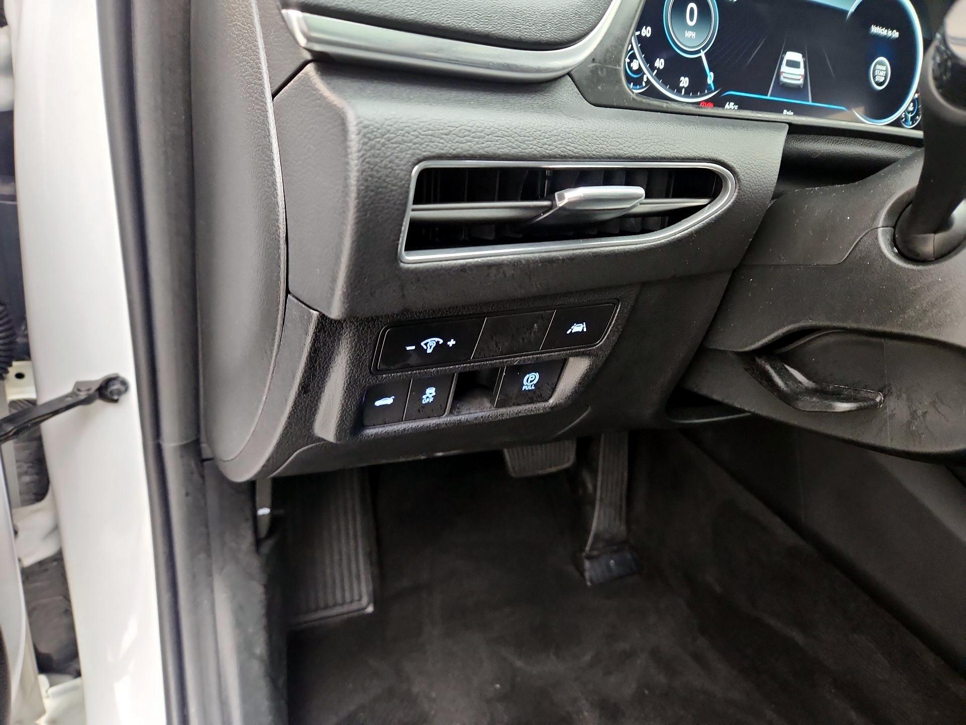 Thumbnail: 2023 Hyundai Sonata - 13