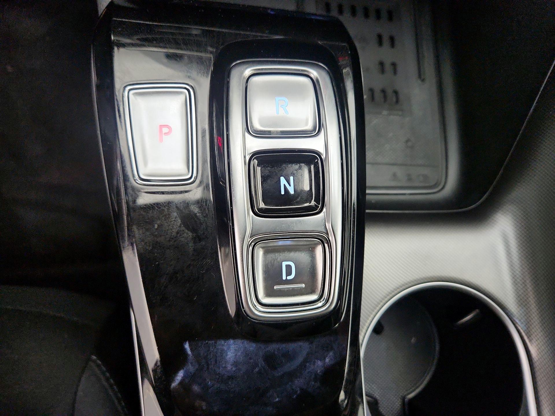 Thumbnail: 2023 Hyundai Sonata - 17