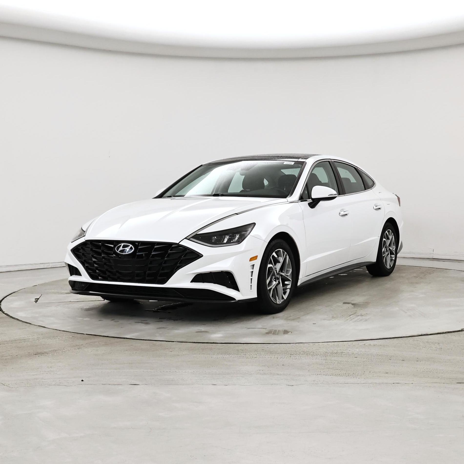 Thumbnail: 2023 Hyundai Sonata - 4