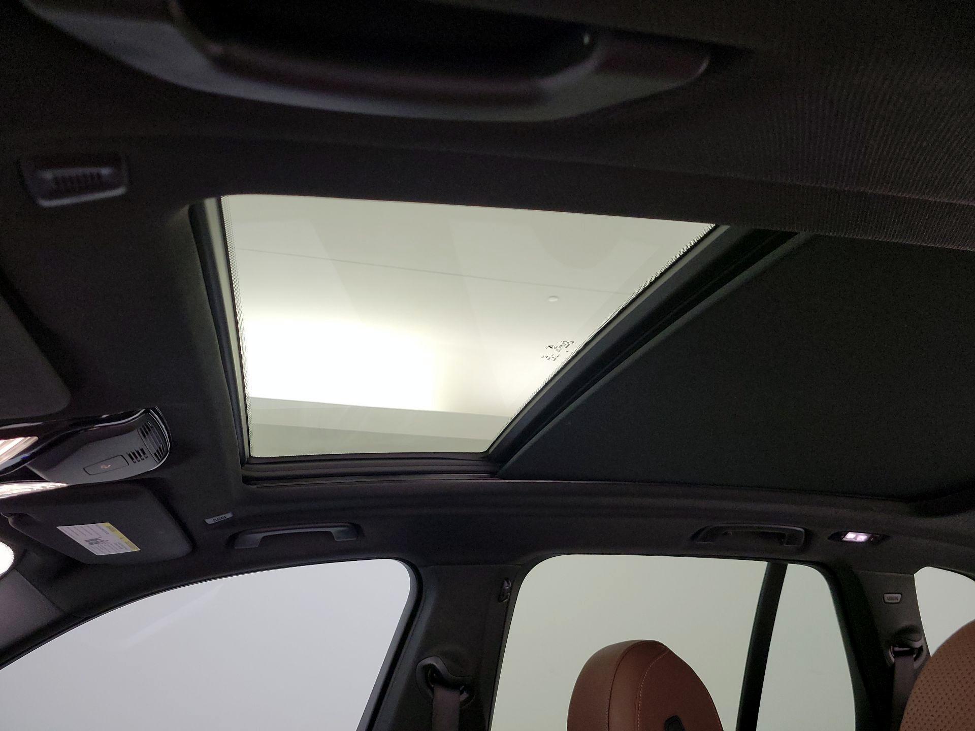 Thumbnail: 2023 BMW X5 - 20