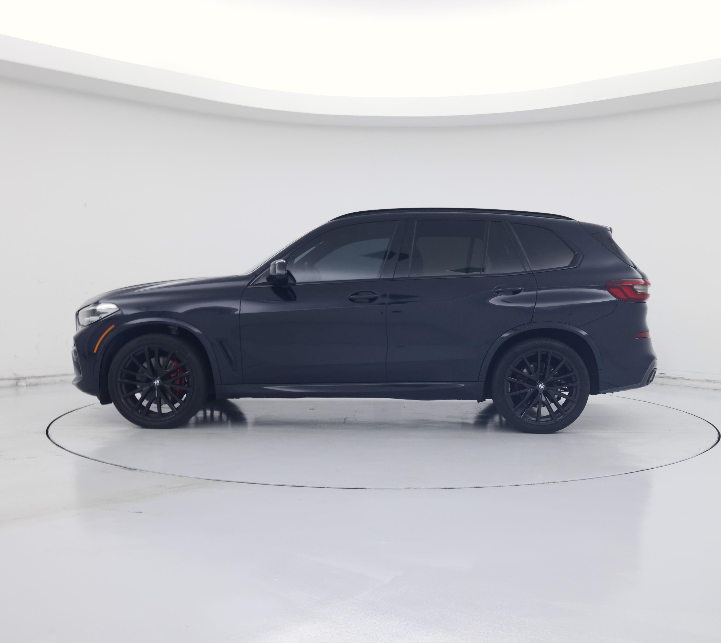 Thumbnail: 2023 BMW X5 - 3