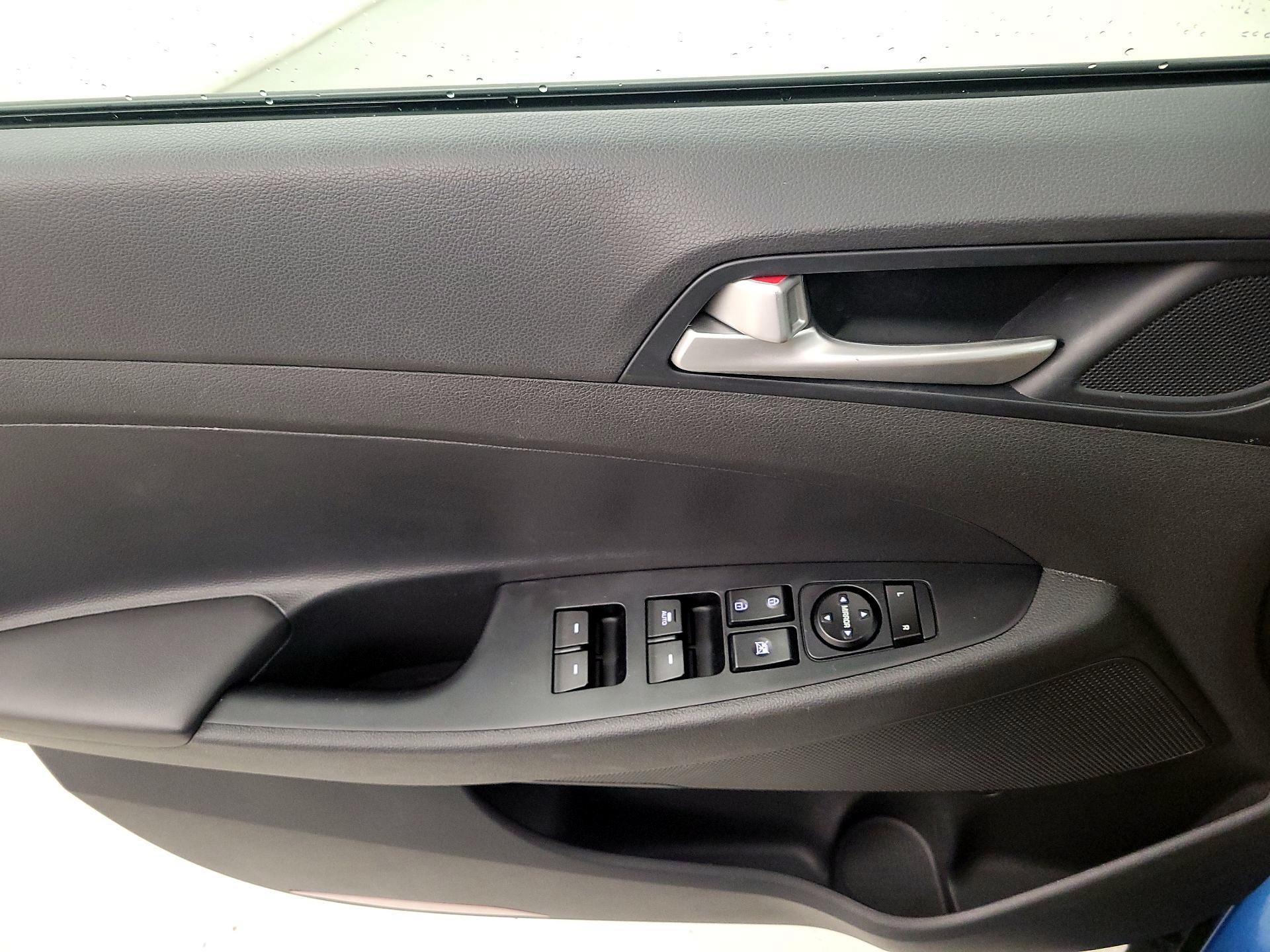 Thumbnail: 2020 Hyundai Tucson - 12