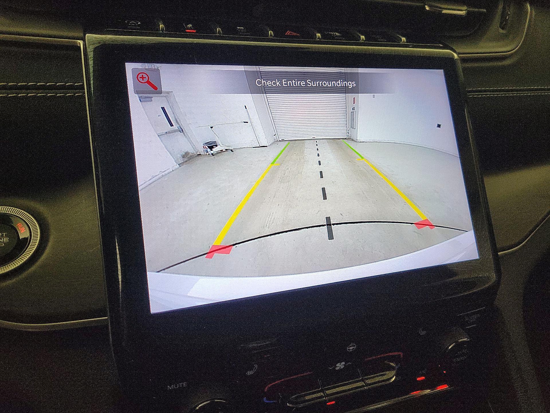 Thumbnail: 2023 Jeep Grand Cherokee - 15