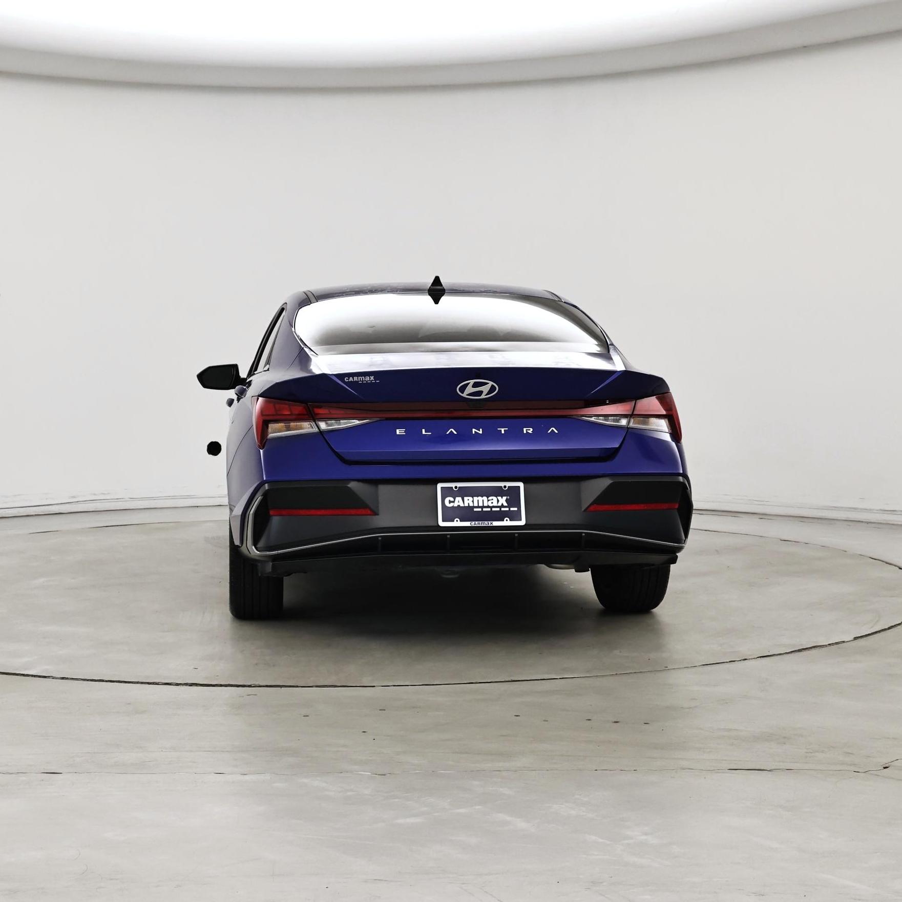 Thumbnail: 2024 Hyundai Elantra - 6