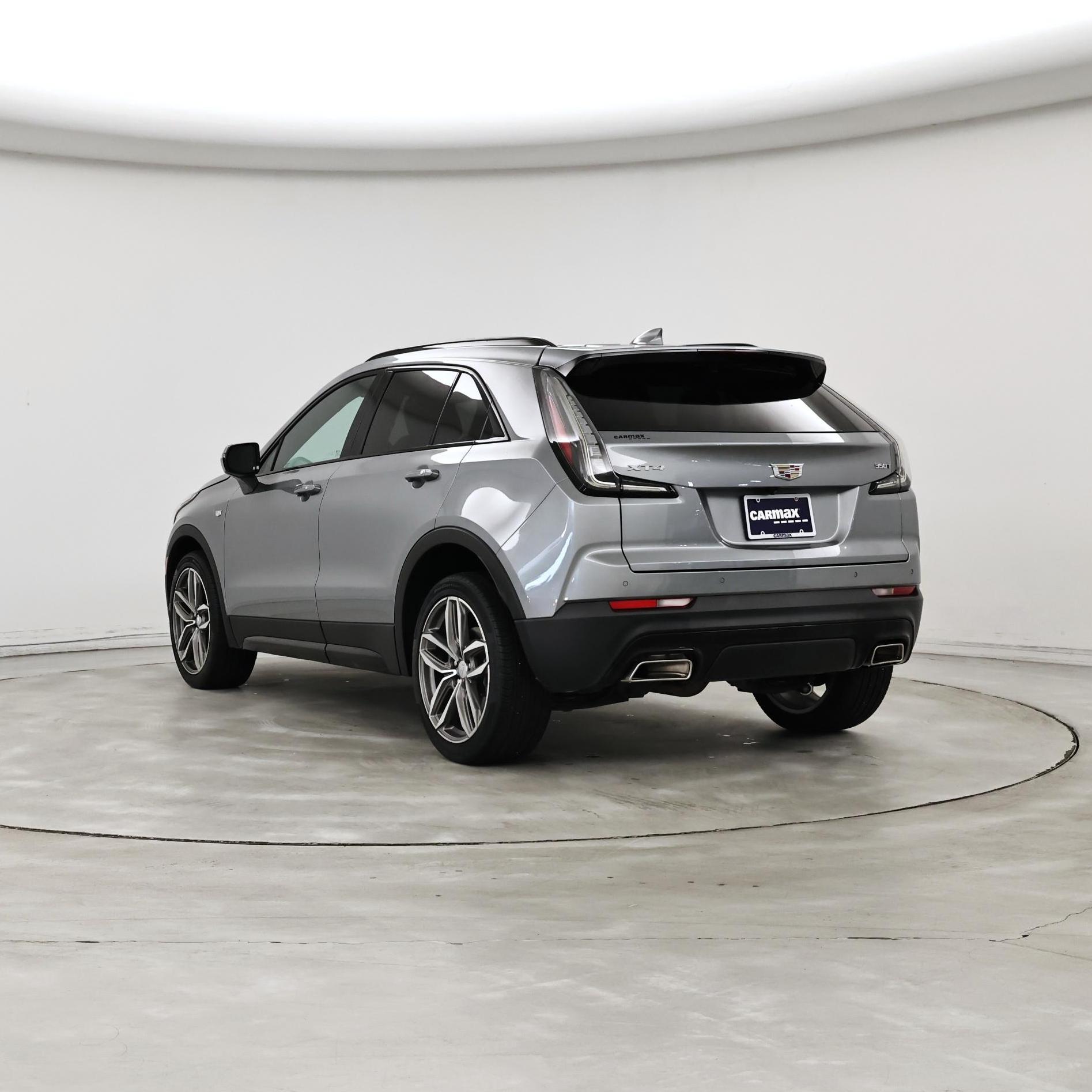 Thumbnail: 2023 Cadillac XT4 - 2