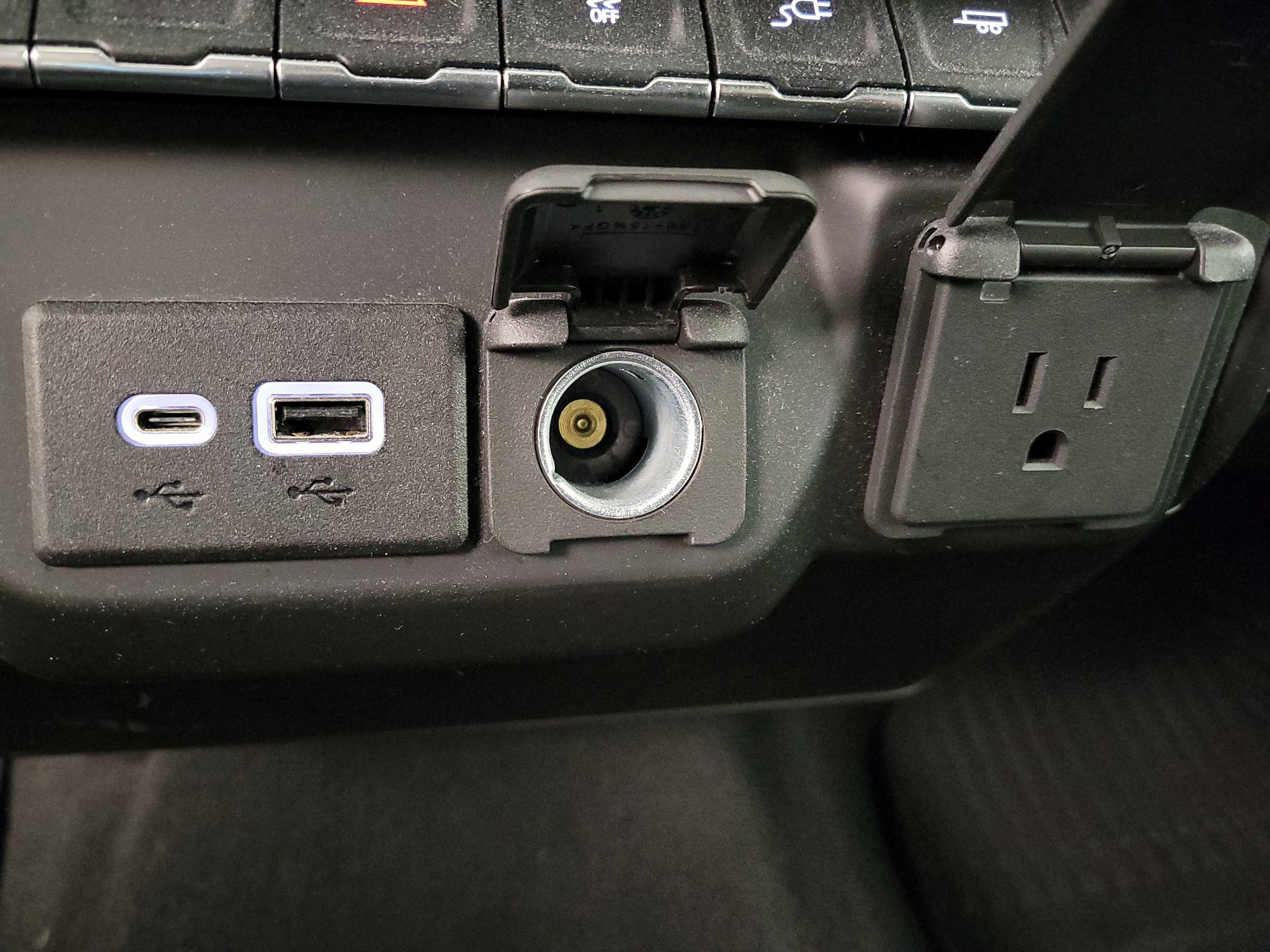 Thumbnail: 2021 Chevrolet Silverado 1500 - 18