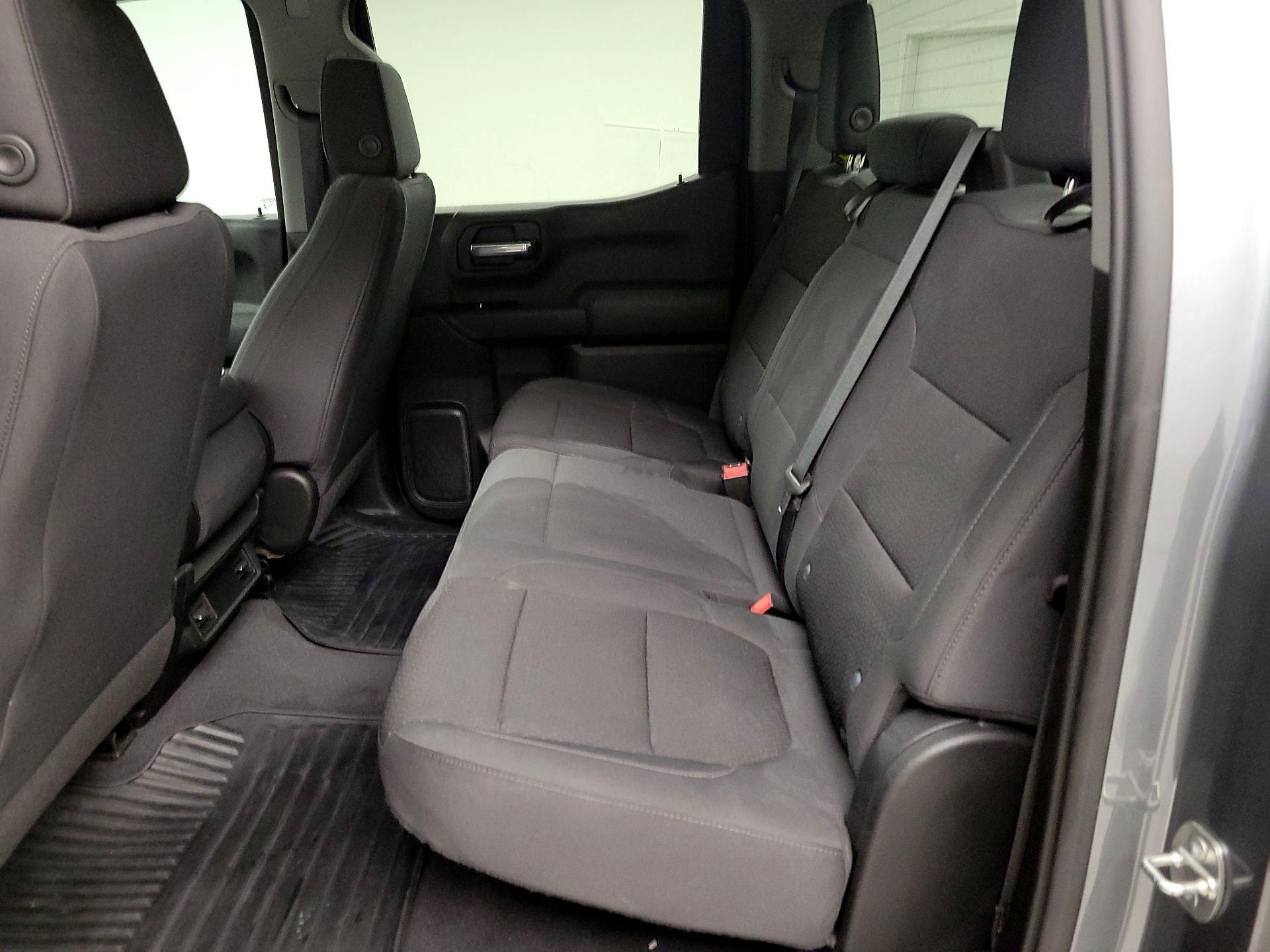 Thumbnail: 2021 Chevrolet Silverado 1500 - 19