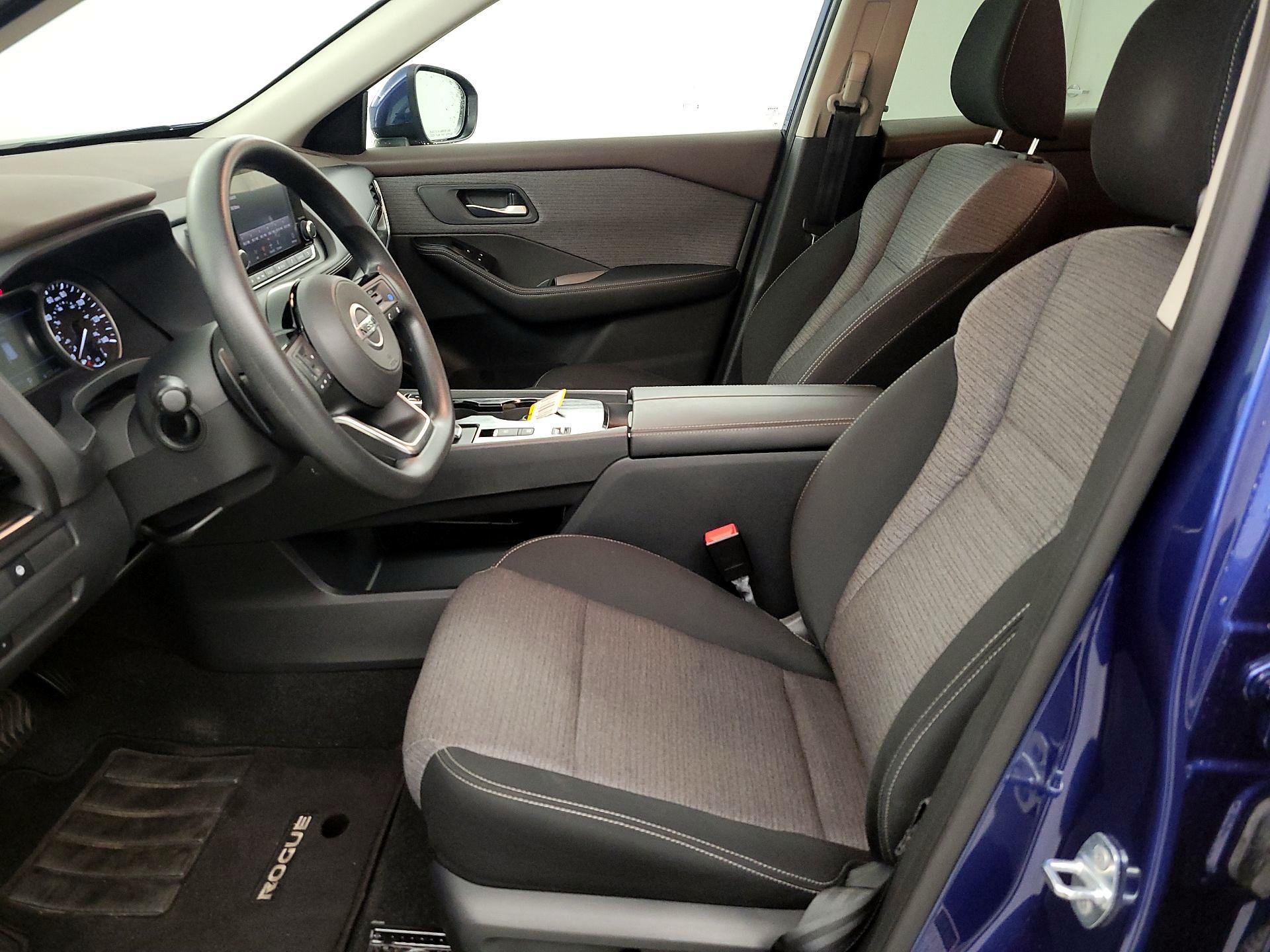 Thumbnail: 2021 Nissan Rogue - 11