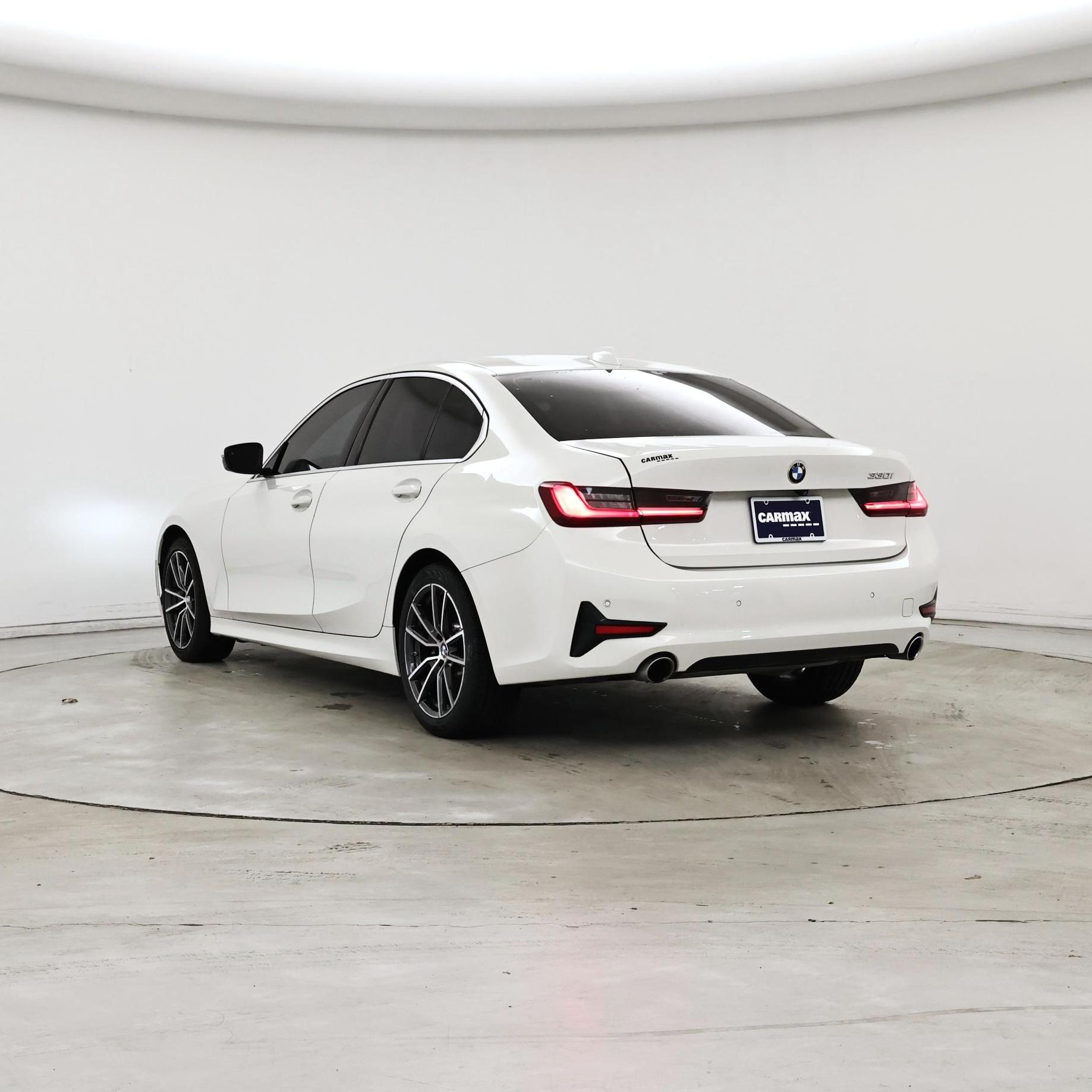 Thumbnail: 2020 BMW 3 Series - 2