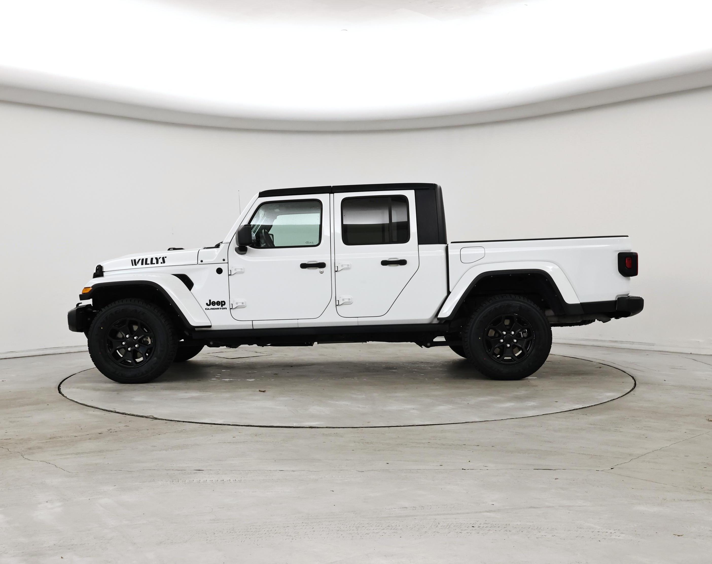 Thumbnail: 2021 Jeep Gladiator - 3