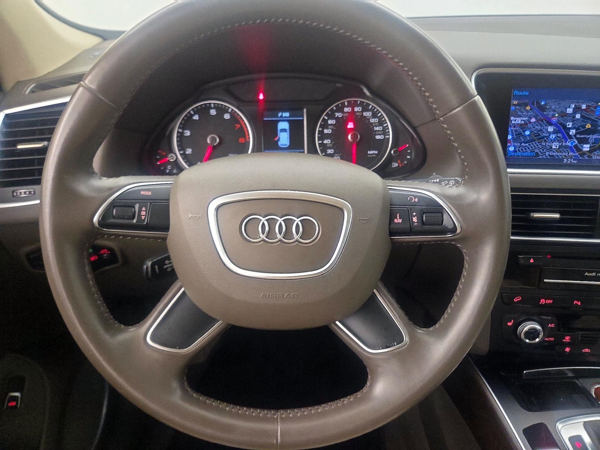 Thumbnail: 2016 Audi Q5 - 10