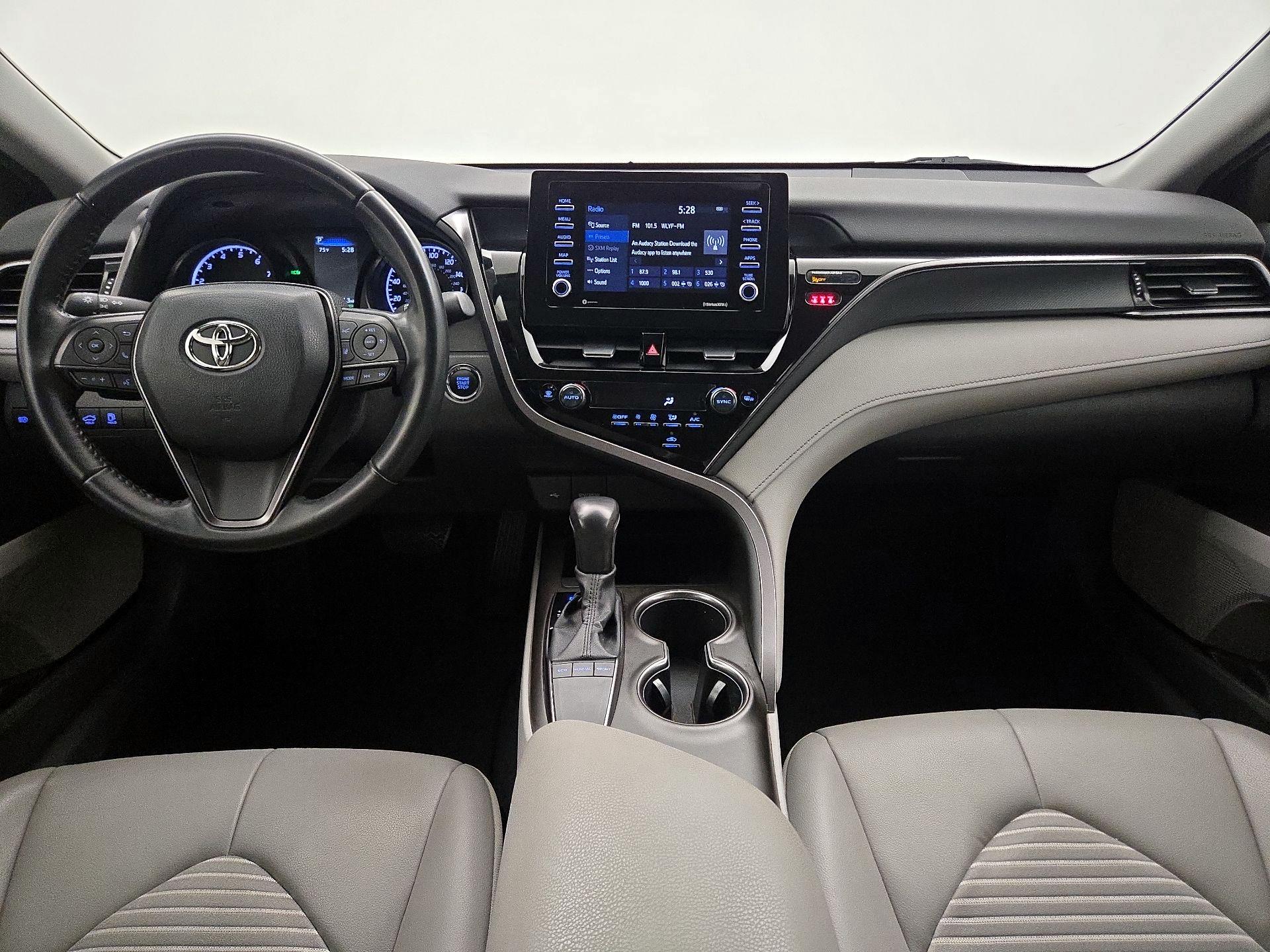 Thumbnail: 2022 Toyota Camry - 9