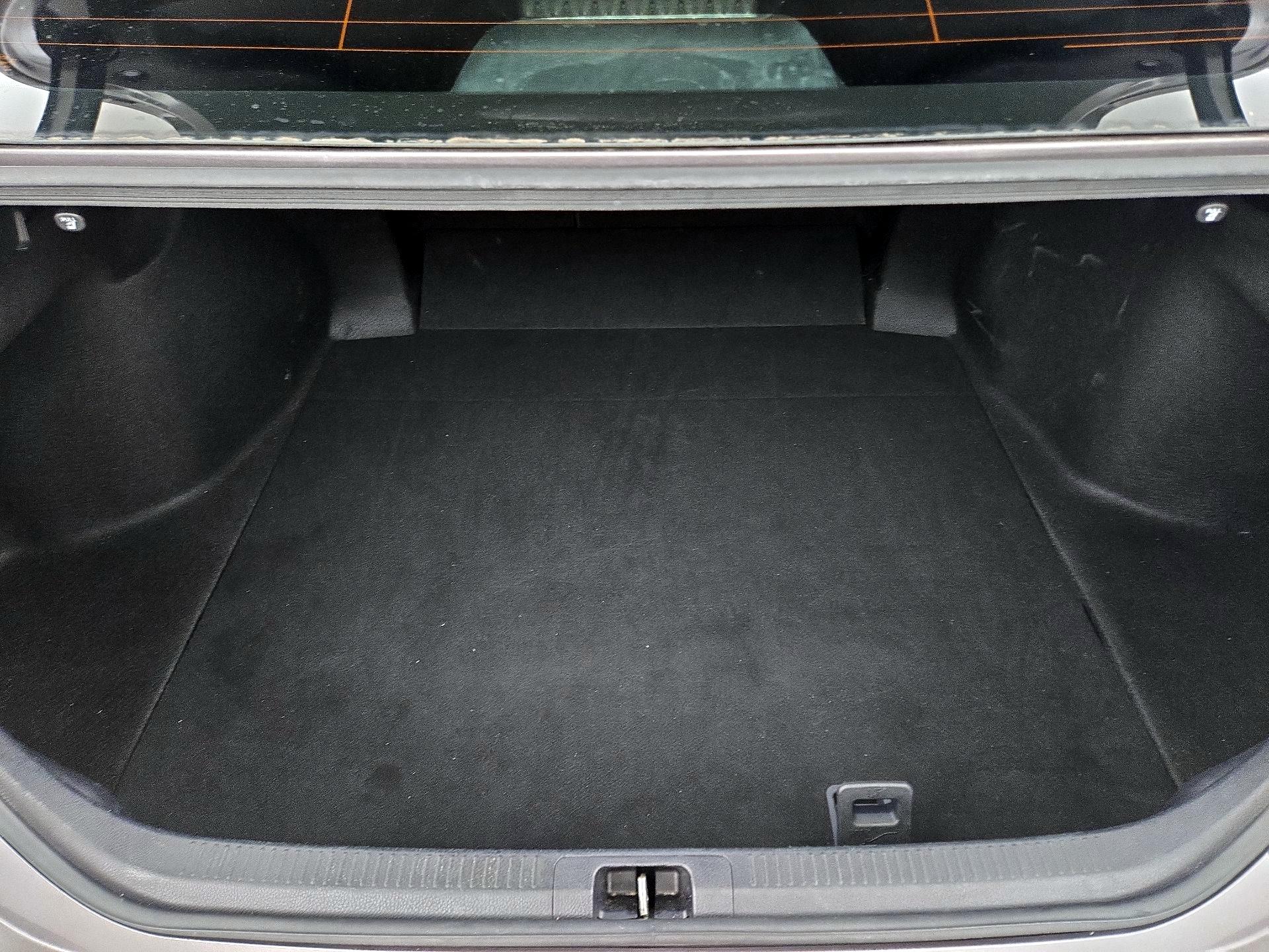 Thumbnail: 2022 Toyota Camry - 20