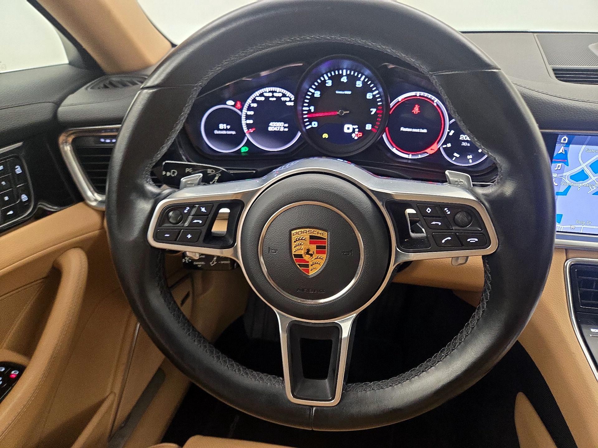 Thumbnail: 2020 Porsche Panamera - 10