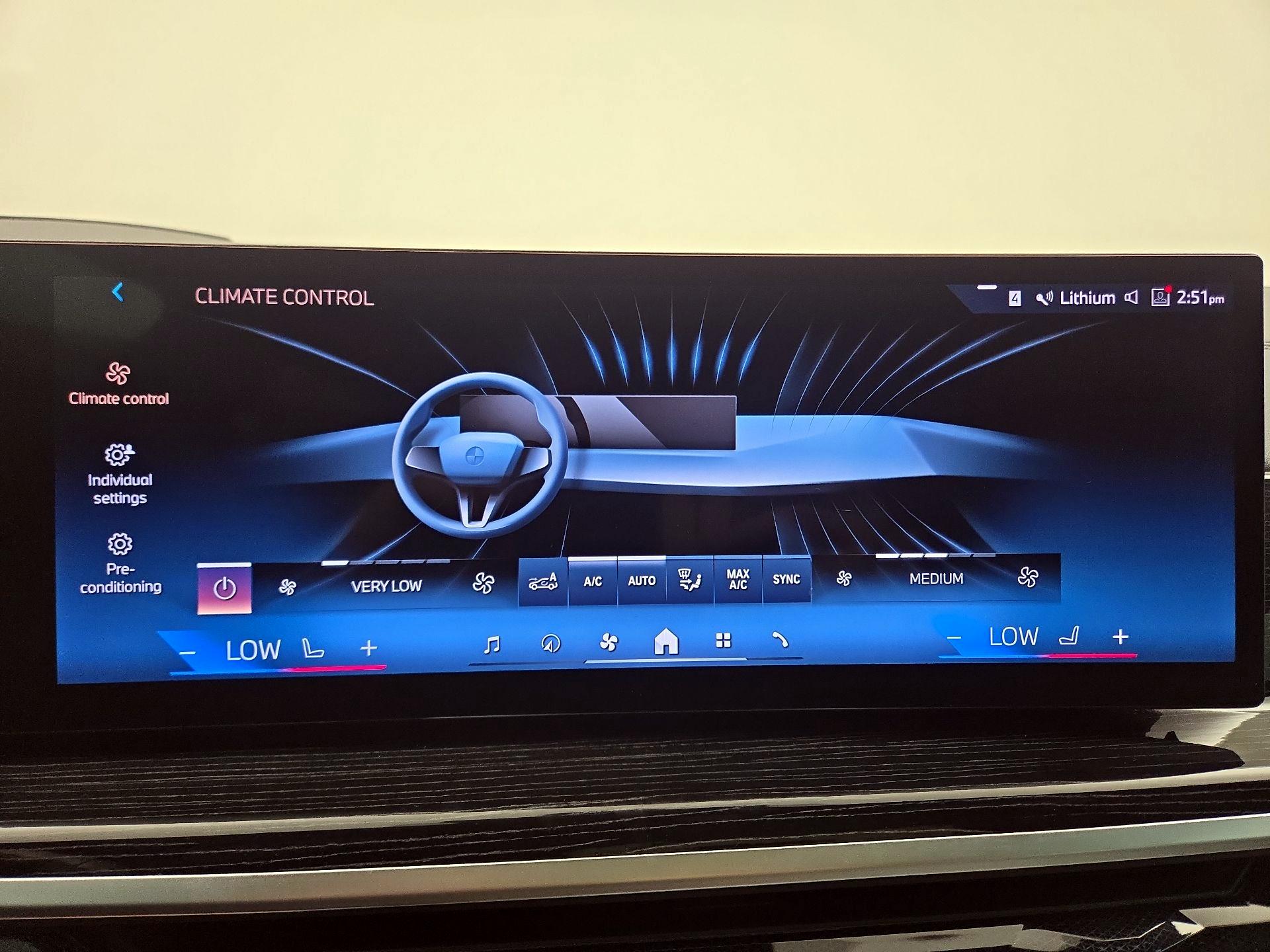 Thumbnail: 2024 BMW X5 - 17