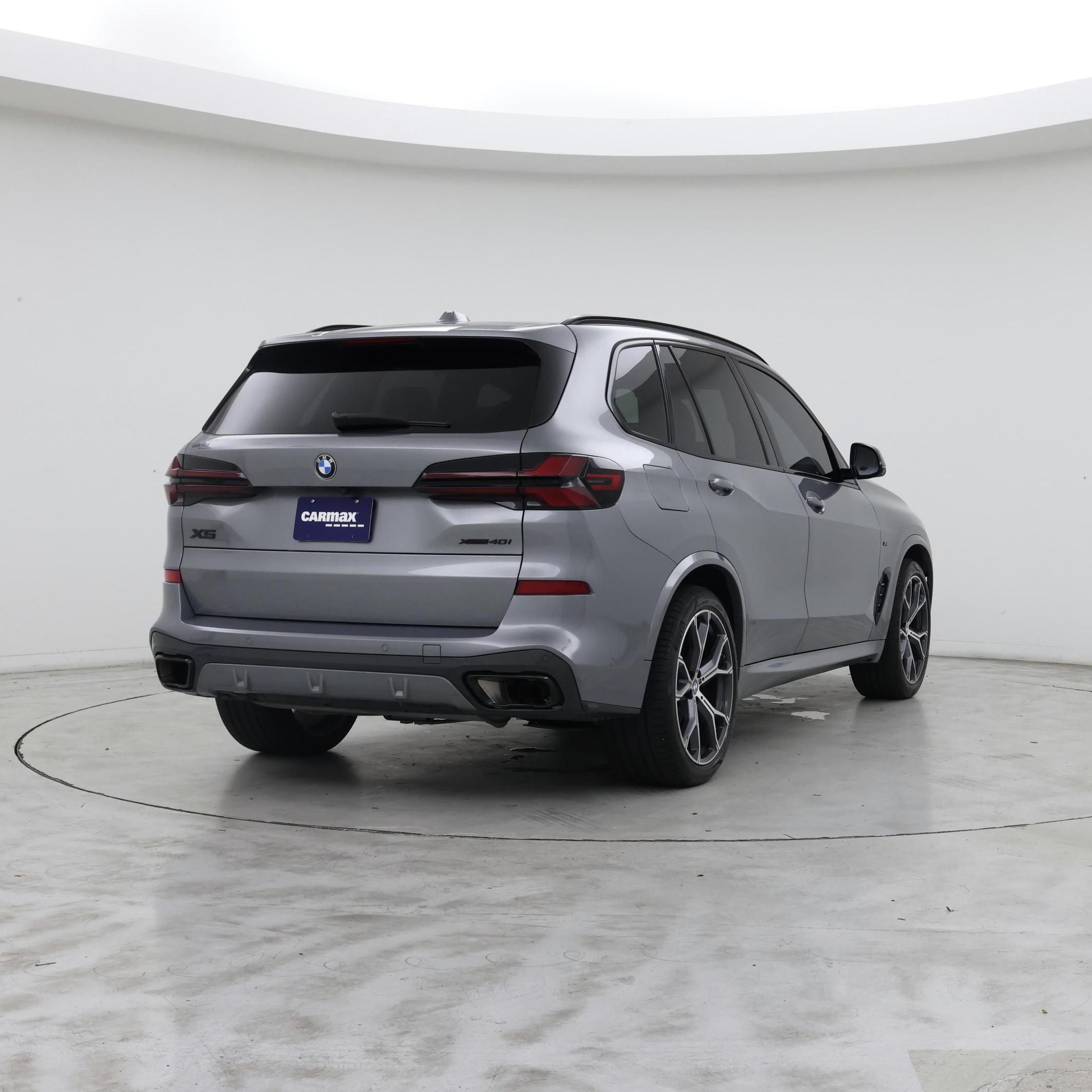 Thumbnail: 2024 BMW X5 - 8