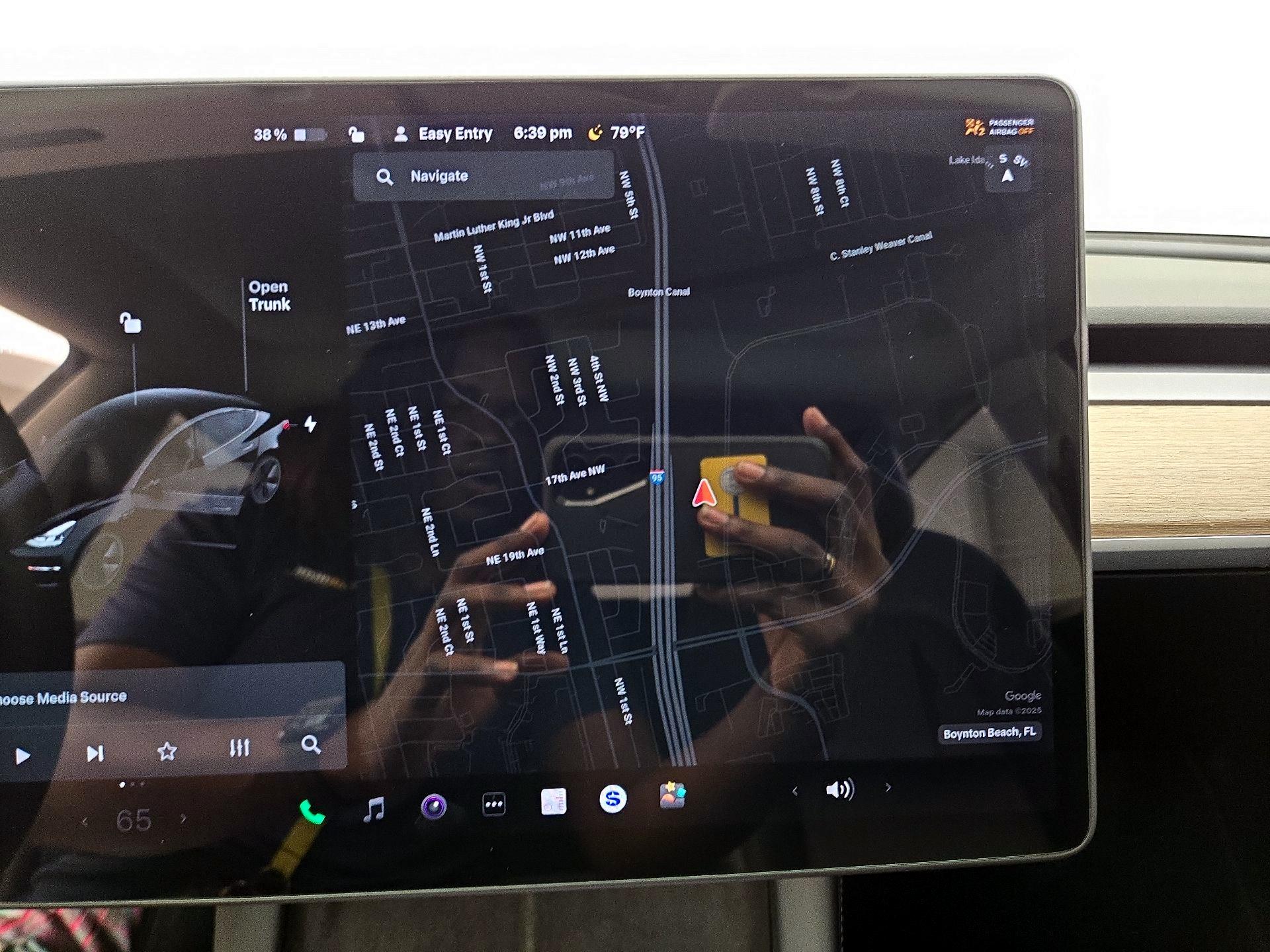 Thumbnail: 2022 Tesla Model 3 - 13