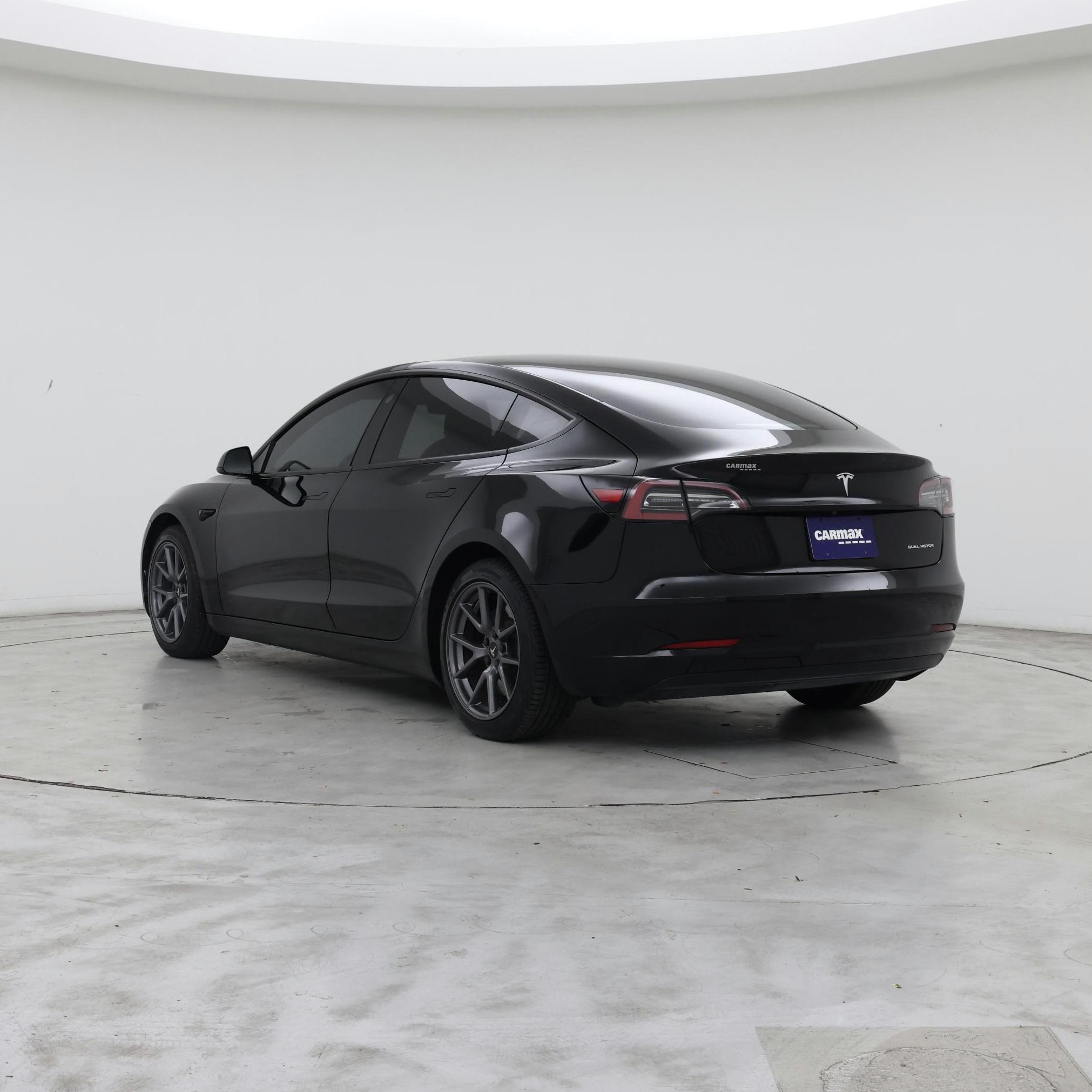 Thumbnail: 2022 Tesla Model 3 - 2