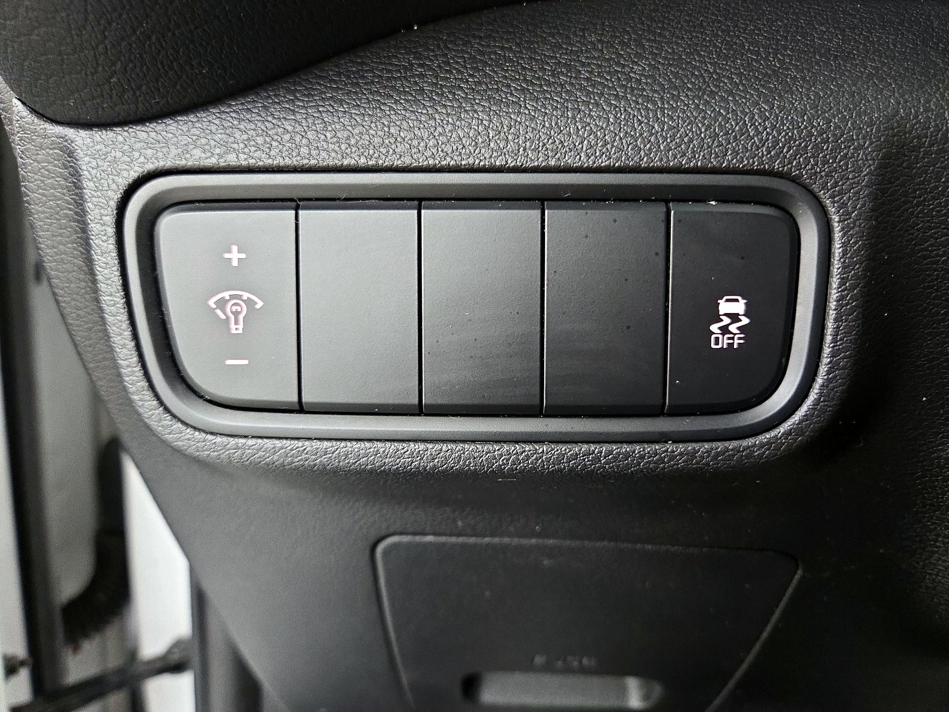 Thumbnail: 2021 Kia Soul - 13